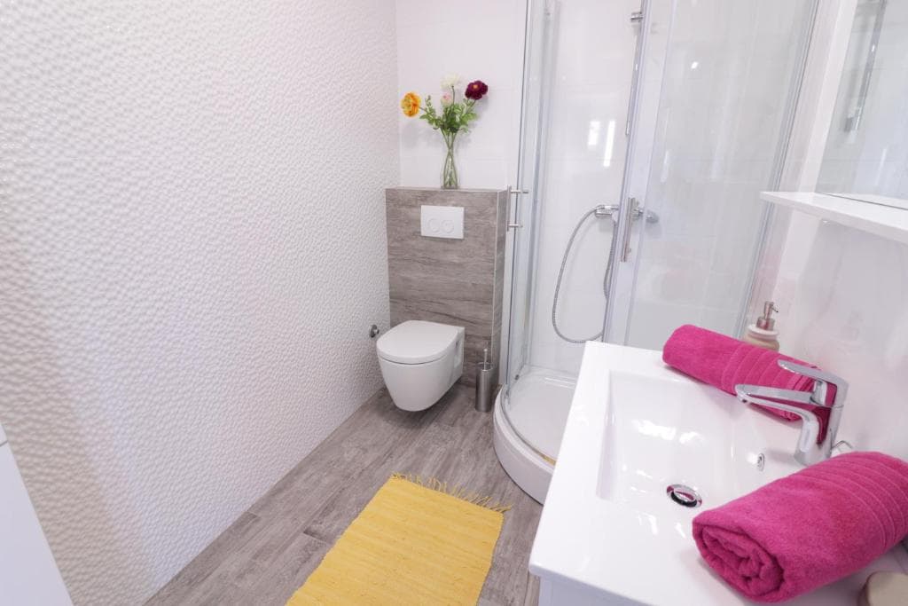 Danivan A Doppelzimmer mit Balkon in Novalja Ansicht 5
