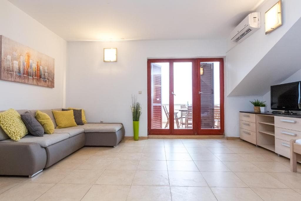 Maru 8 Apartment in Novalja Ansicht 4