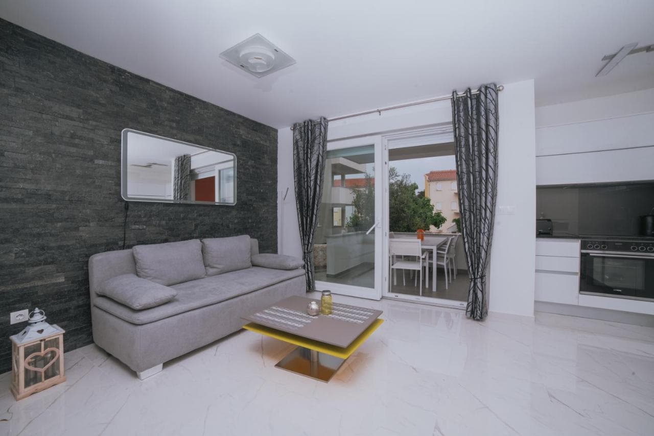 Relax 8 Apartment in Novalja Ansicht 3