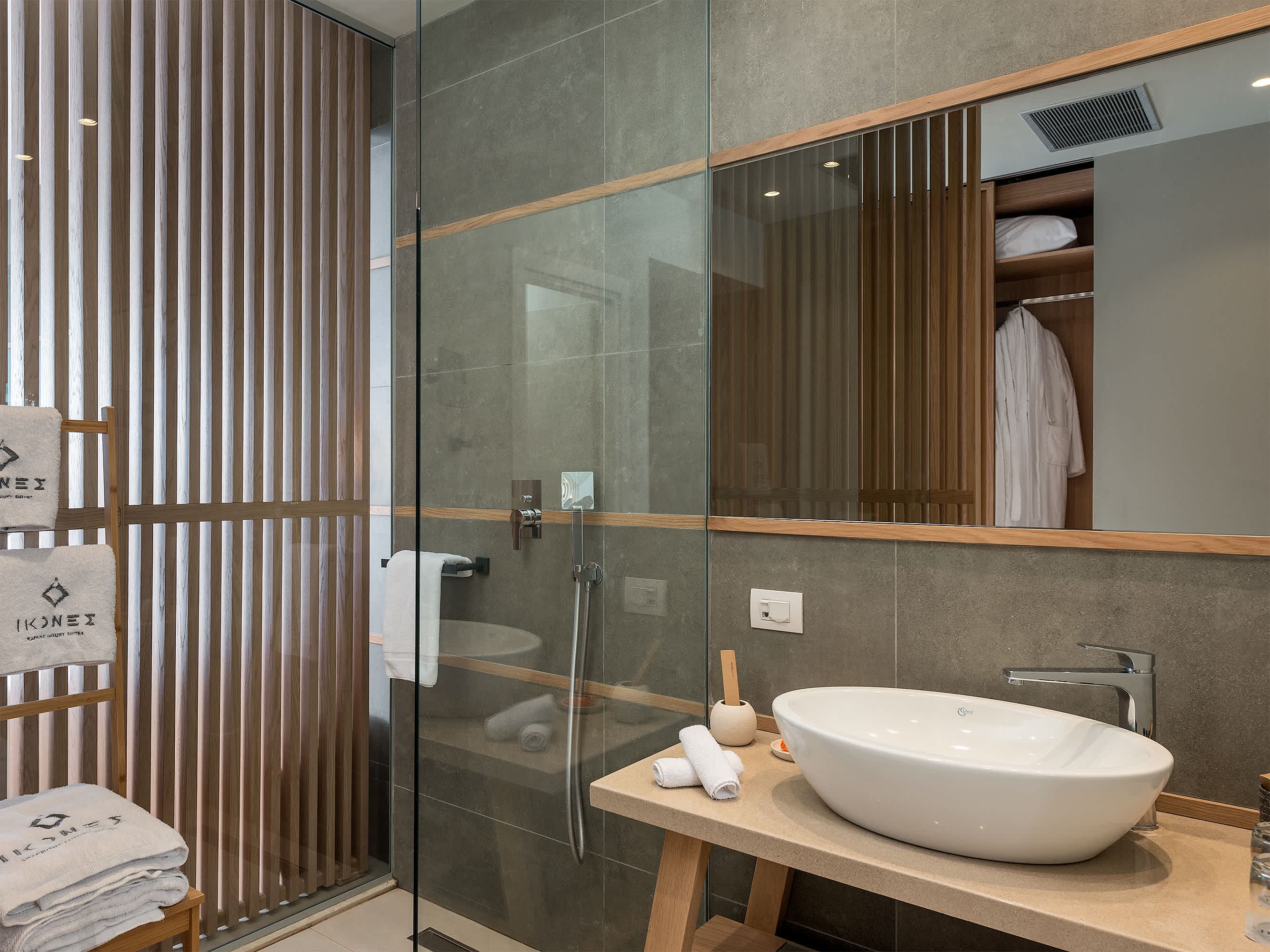 Ikones Seafront Luxury Suites Ansicht 5