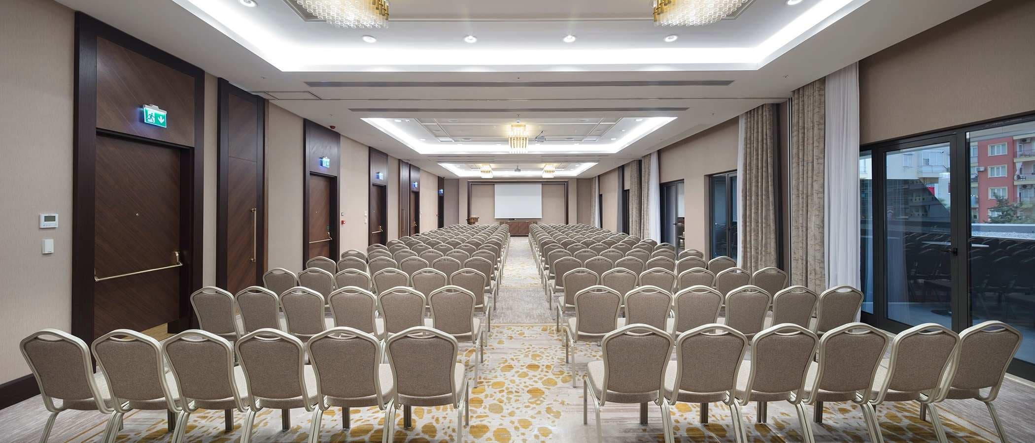DoubleTree by Hilton Antalya City Centre Ansicht 7
