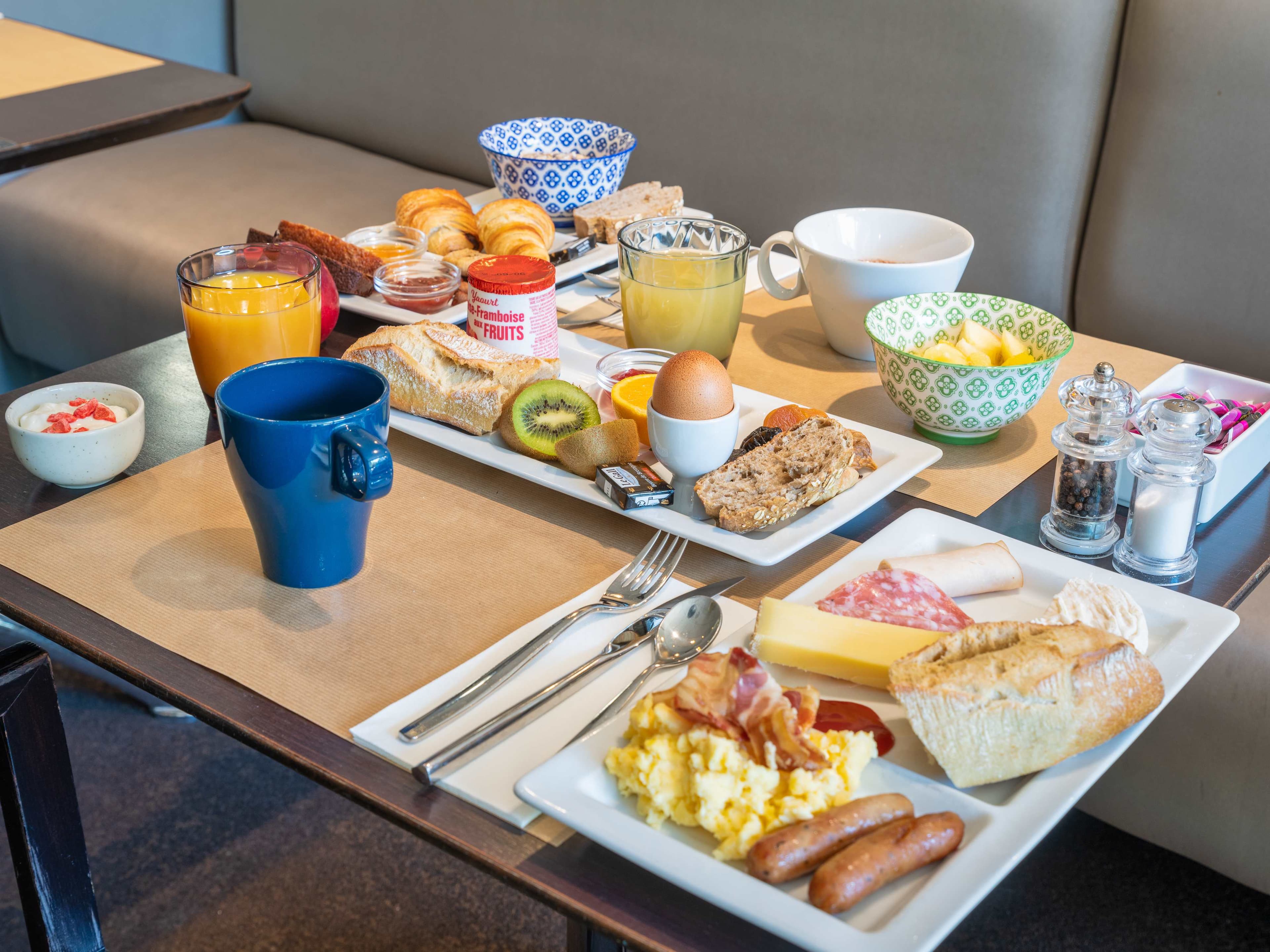 B&B Hôtel Lyon Nord Ansicht 7