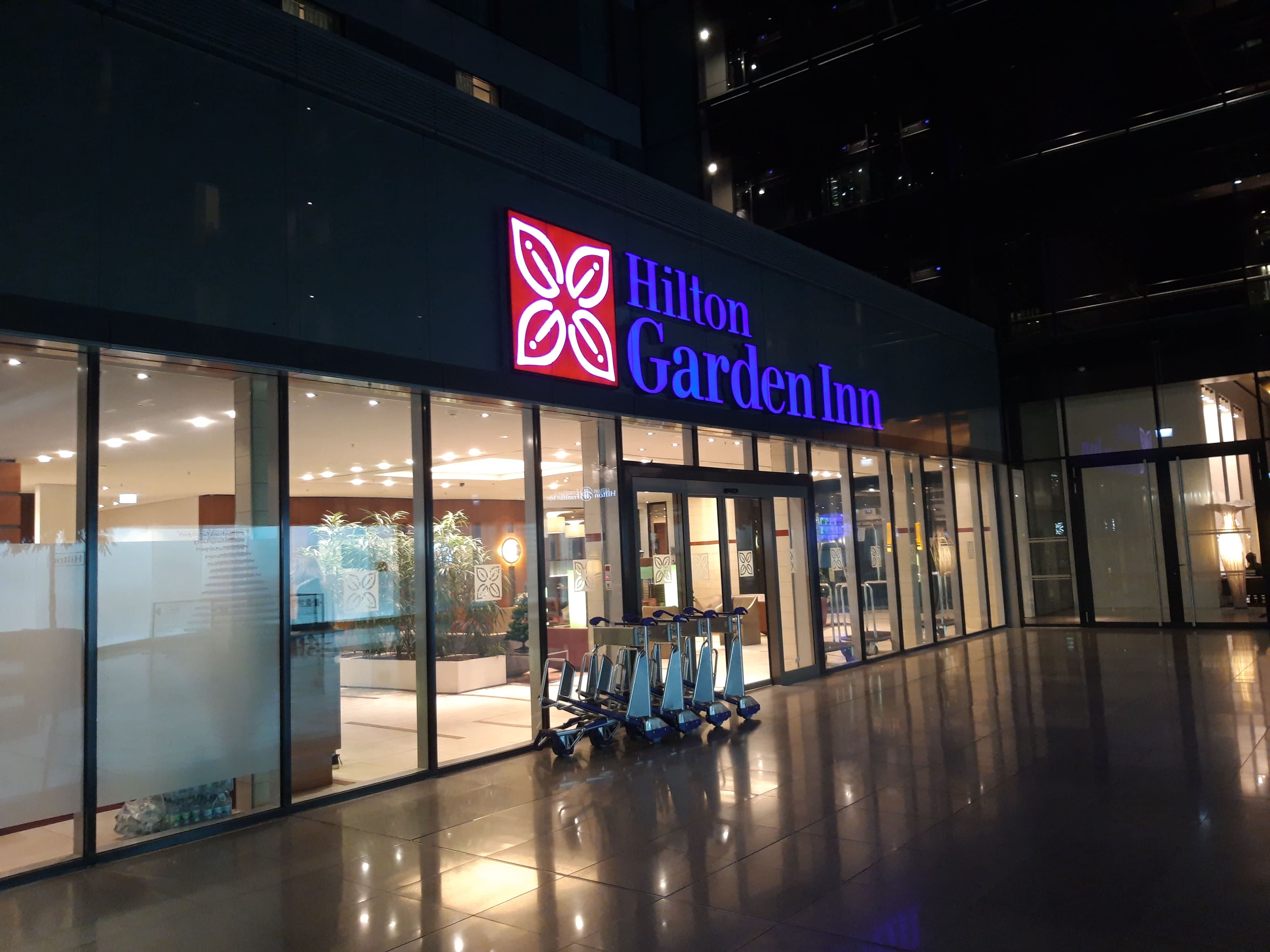 Hilton Garden Inn Frankfurt Airport Ansicht 2