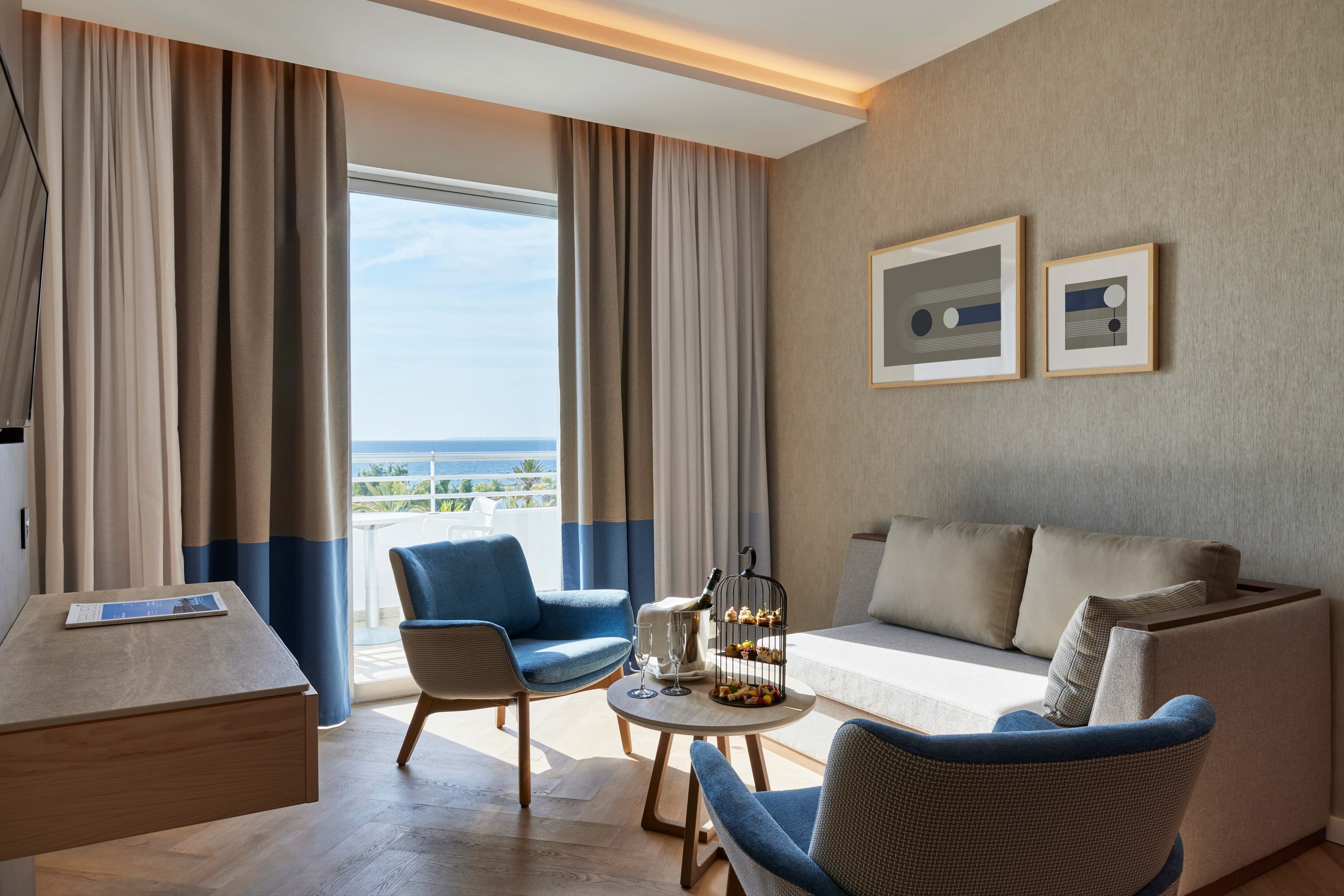 Mediterranean Beach Hotel Ansicht 3