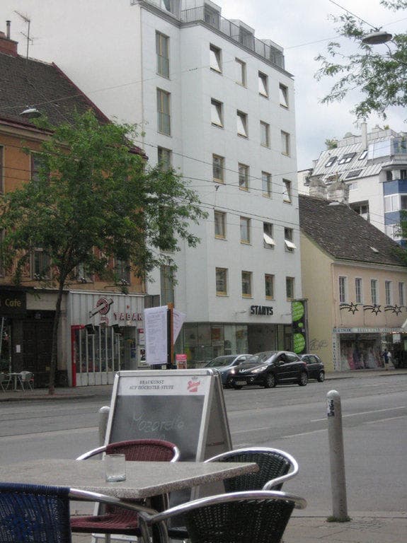 Stanys - Das Apartmenthotel Ansicht 2