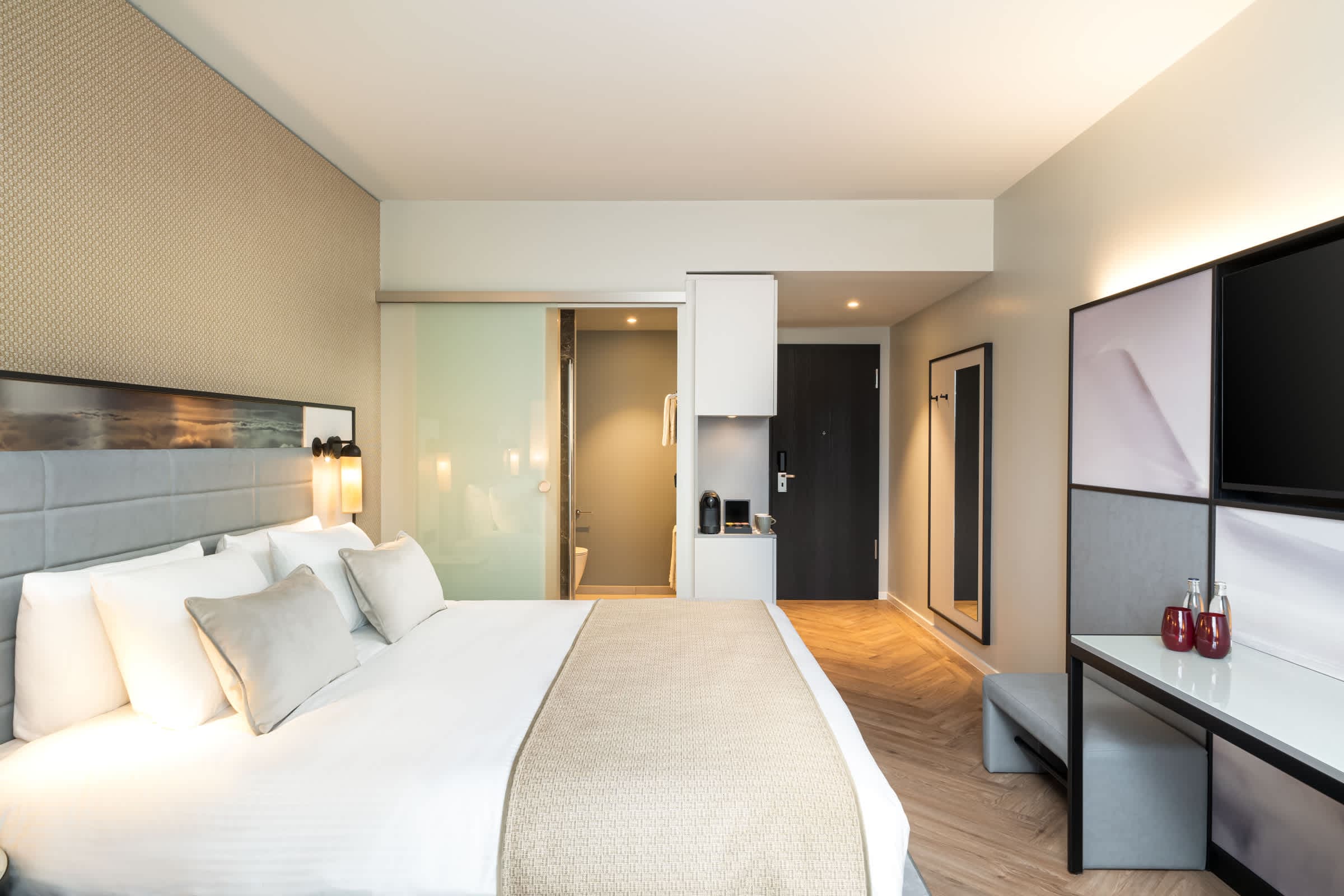 Leonardo Royal Hotel Cologne Bonn Airport Ansicht 3