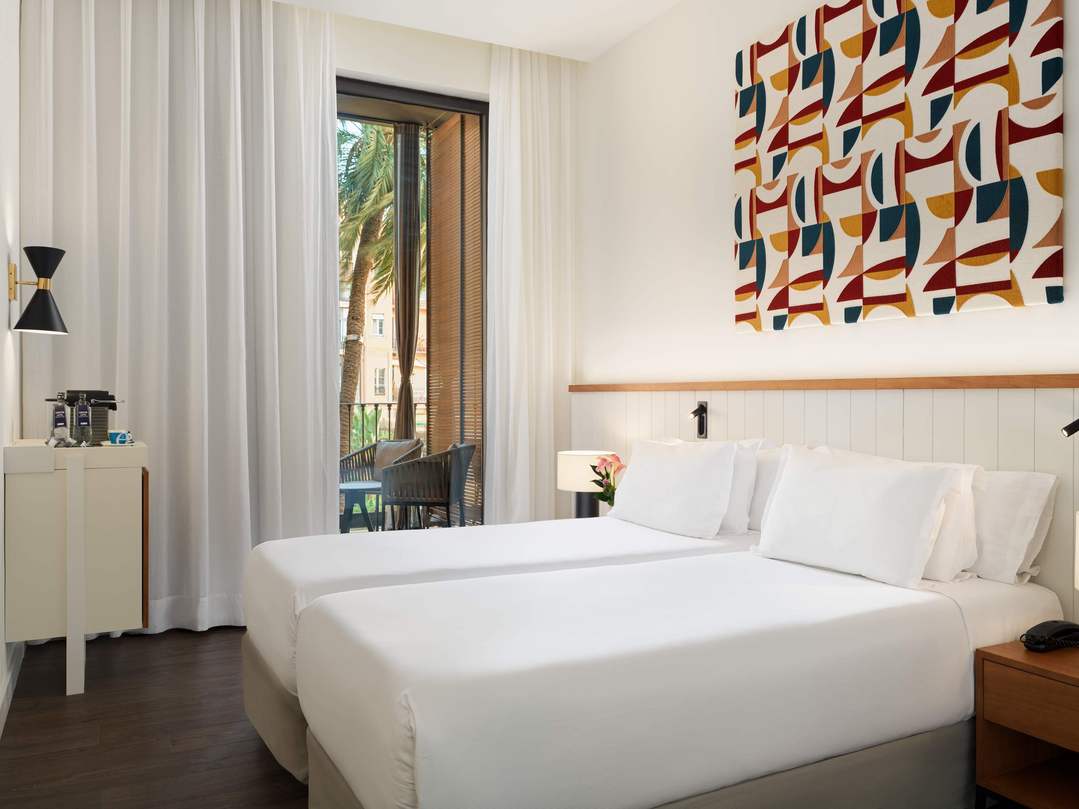 H10 Urquinaona Plaza Ansicht 5