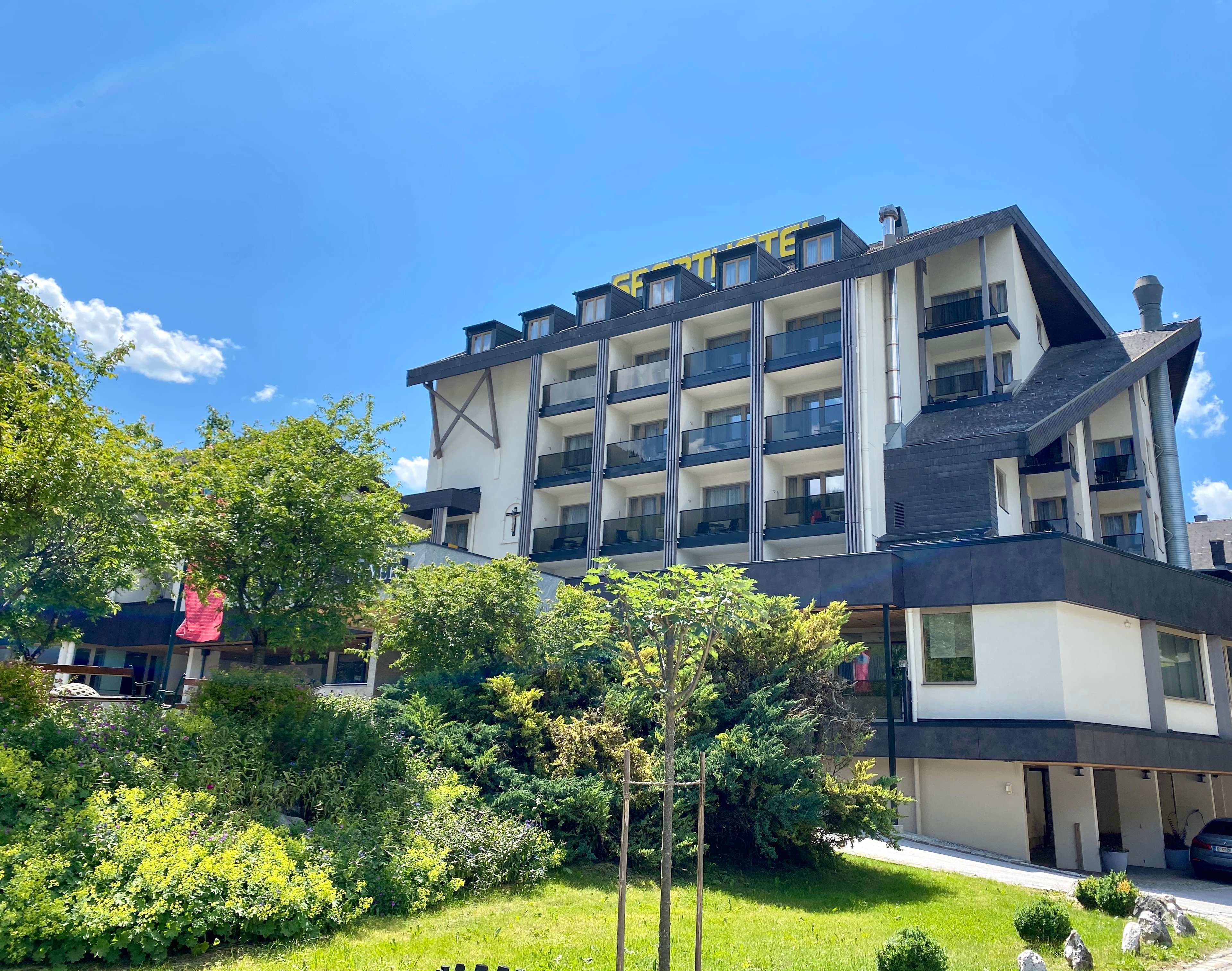 Sporthotel Royer Ansicht 3