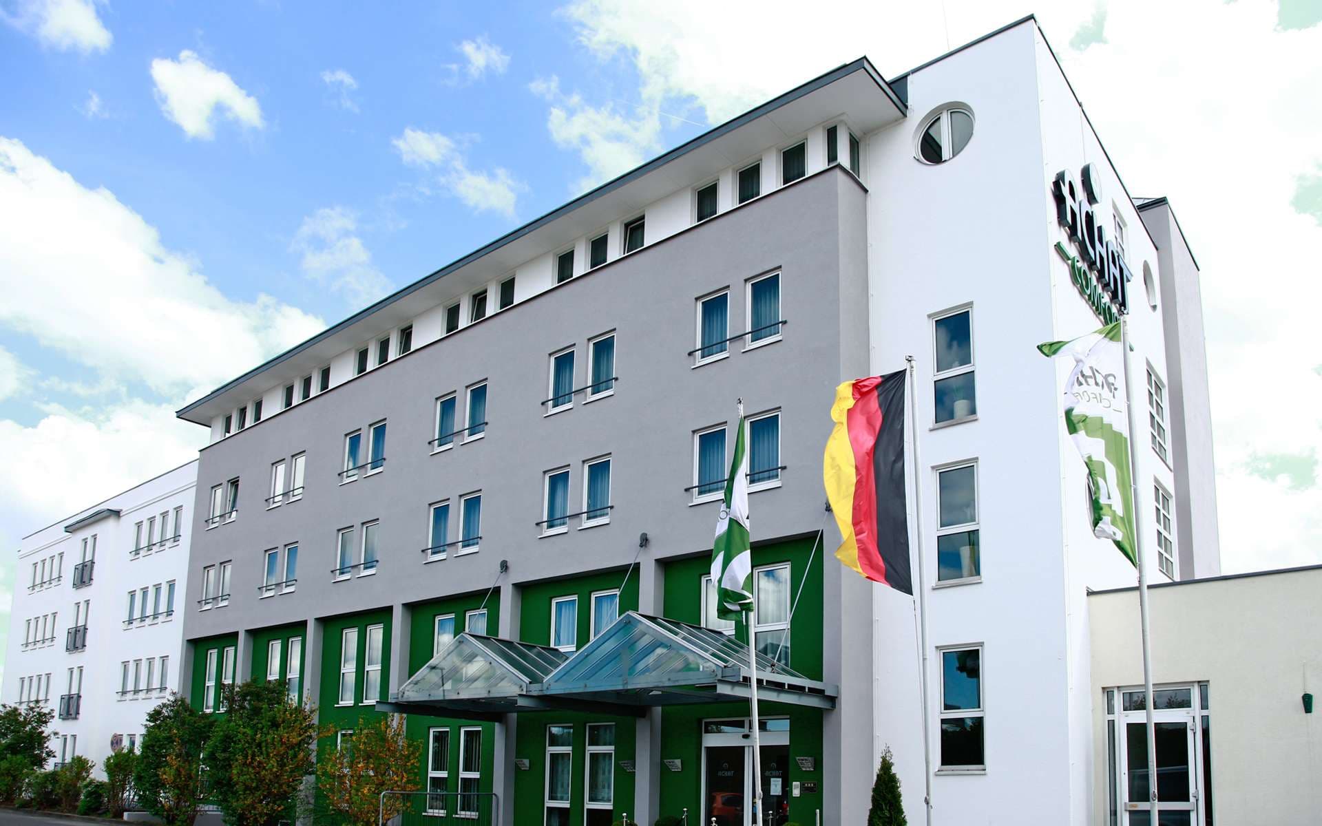 ACHAT Hotel Hockenheim Ansicht 2