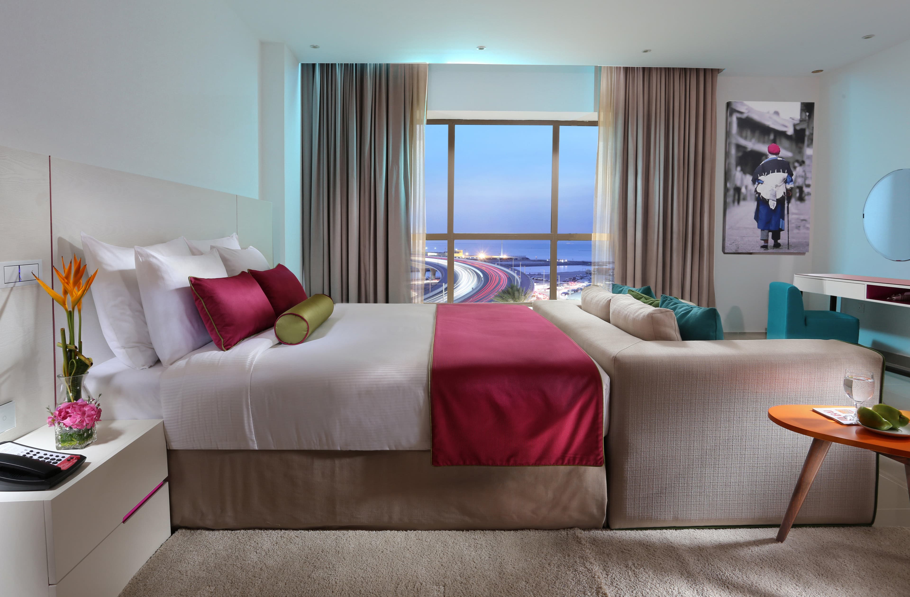 Ramada Hotel and Suites by Wyndham Dubai JBR Ansicht 4