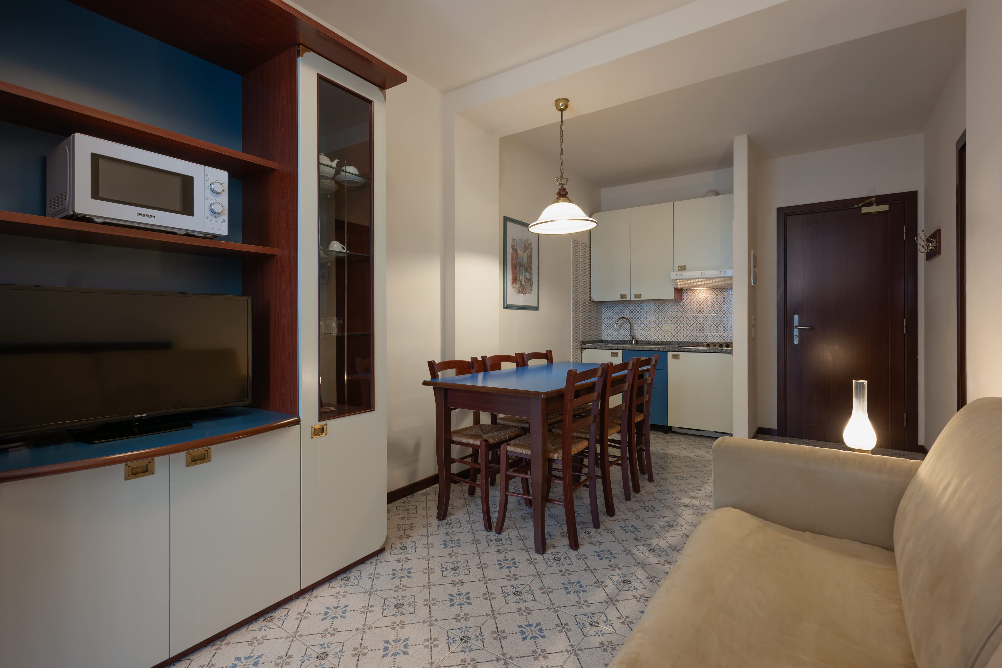 Aparthotel Holiday Ansicht 6