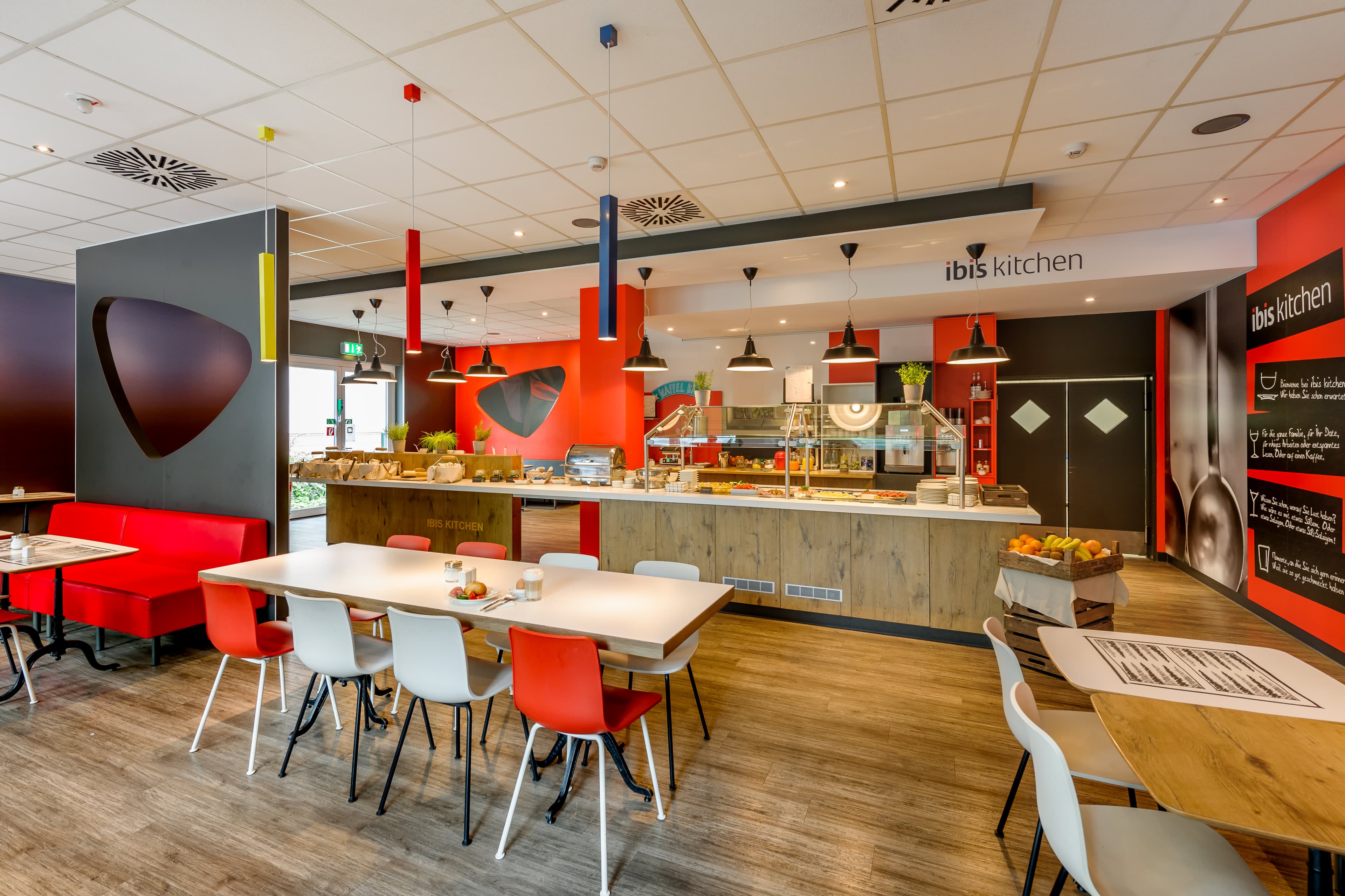 Hotel Ibis Frankfurt Airport Ansicht 8