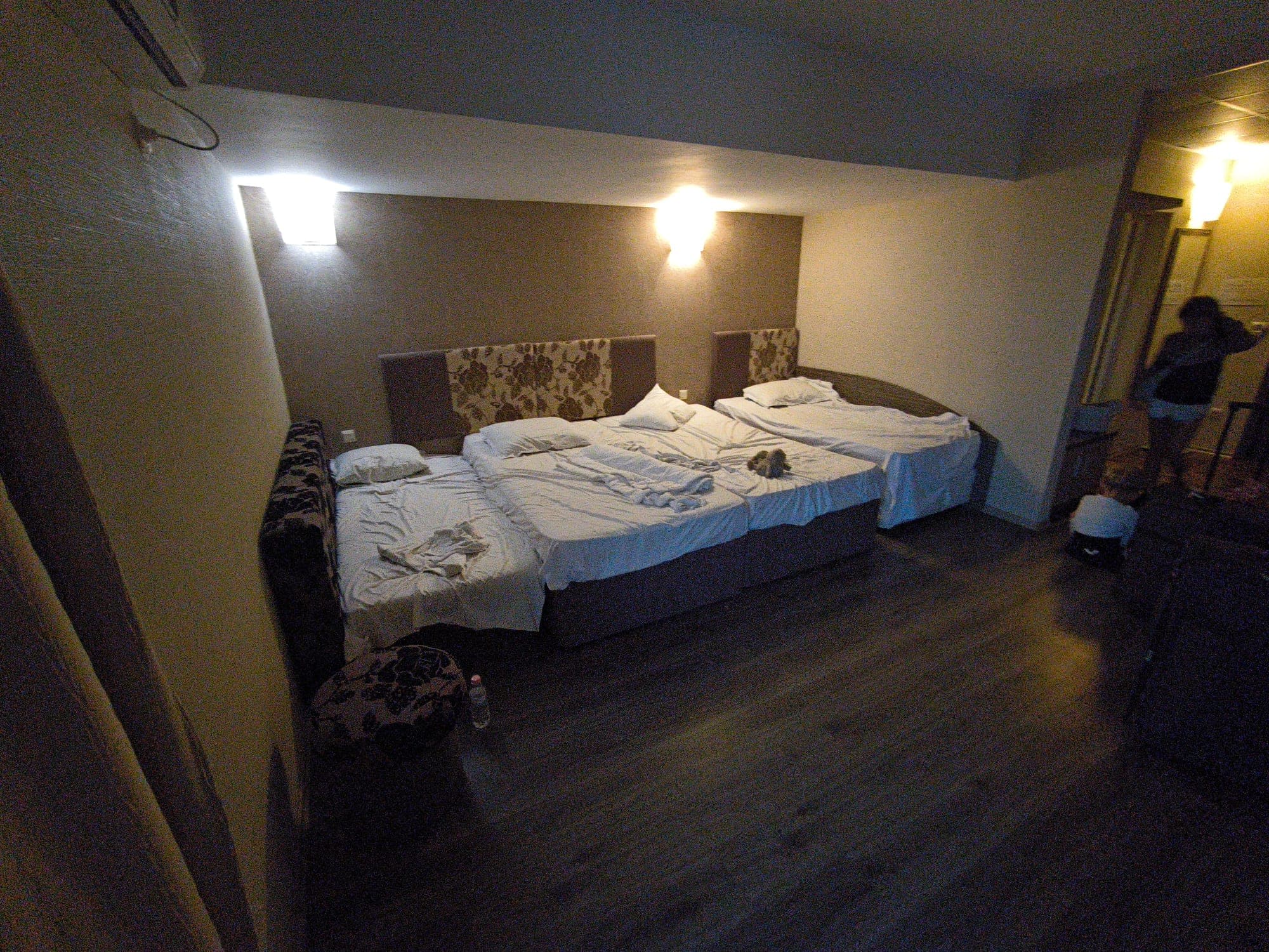 Hotel Kotva Ansicht 3