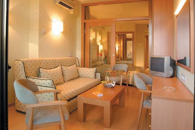 Evenia Olympic Suites Ansicht 6