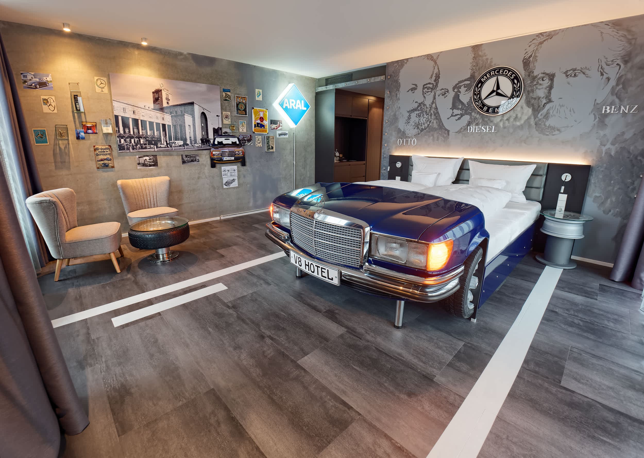 V8 Hotel Classic Motorworld Region Stuttgart Ansicht 6