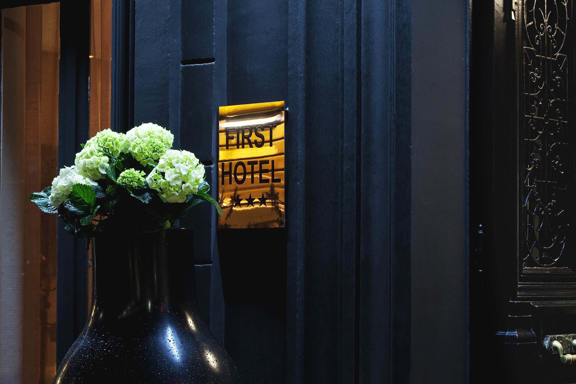 First Hotel Paris Ansicht 2