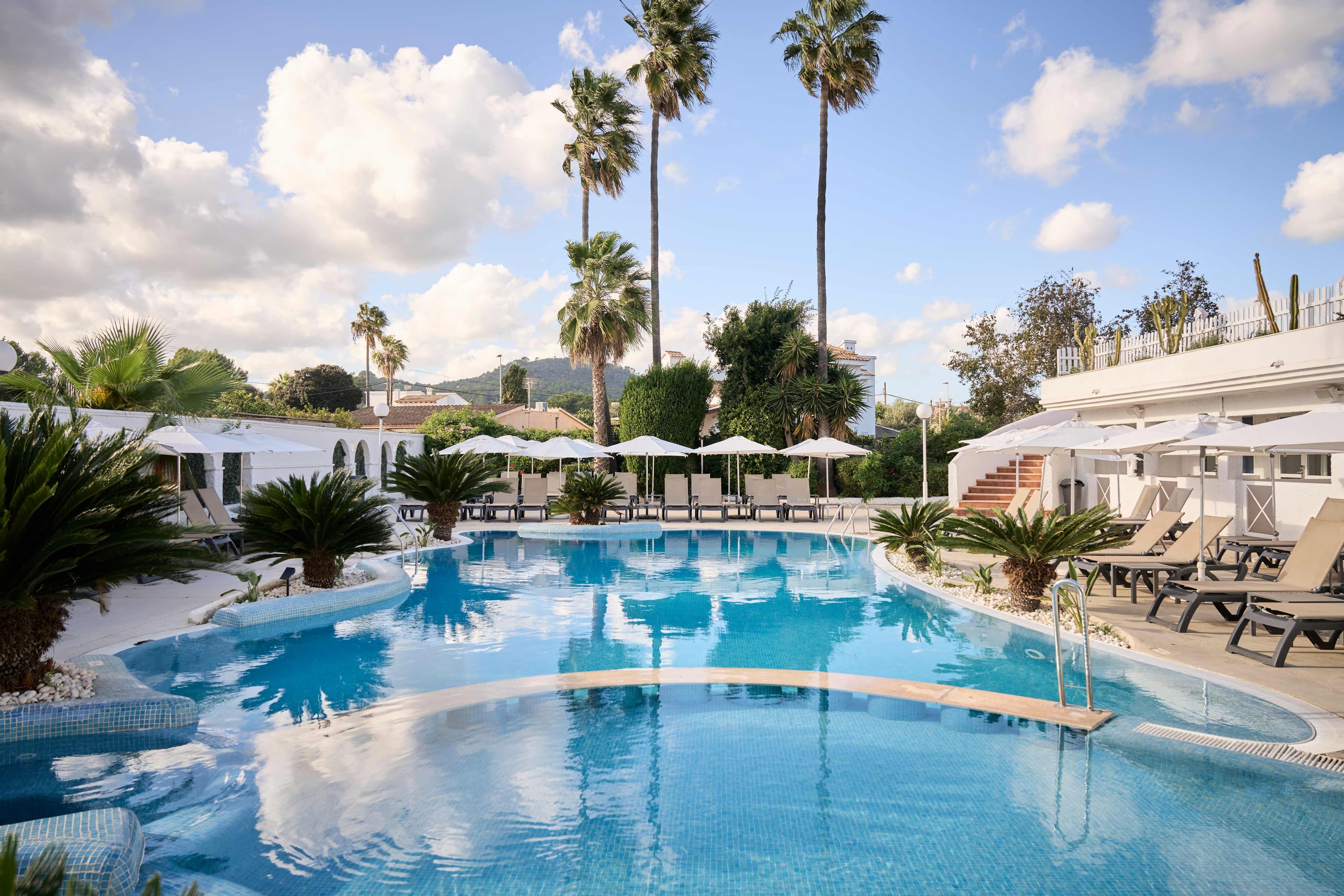 Hotel Catalonia del Mar
