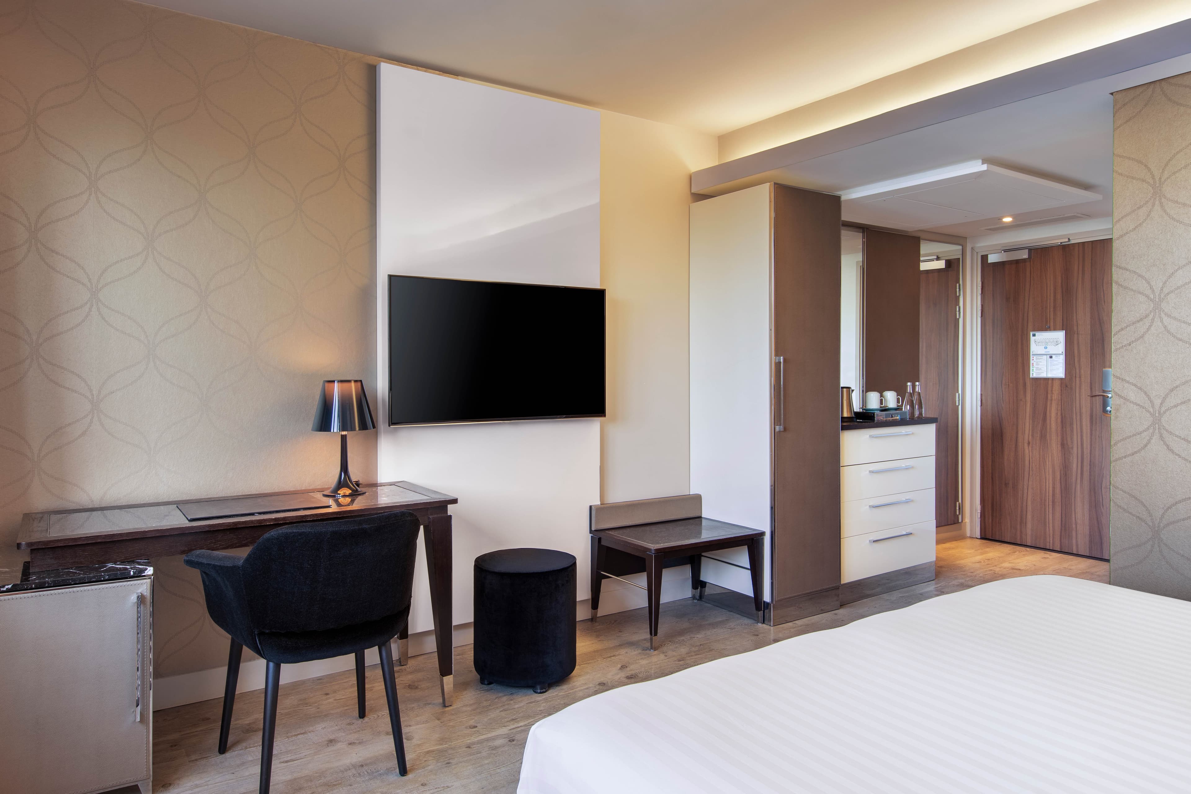 Ac Hotel Paris Porte Maillot Ansicht 5