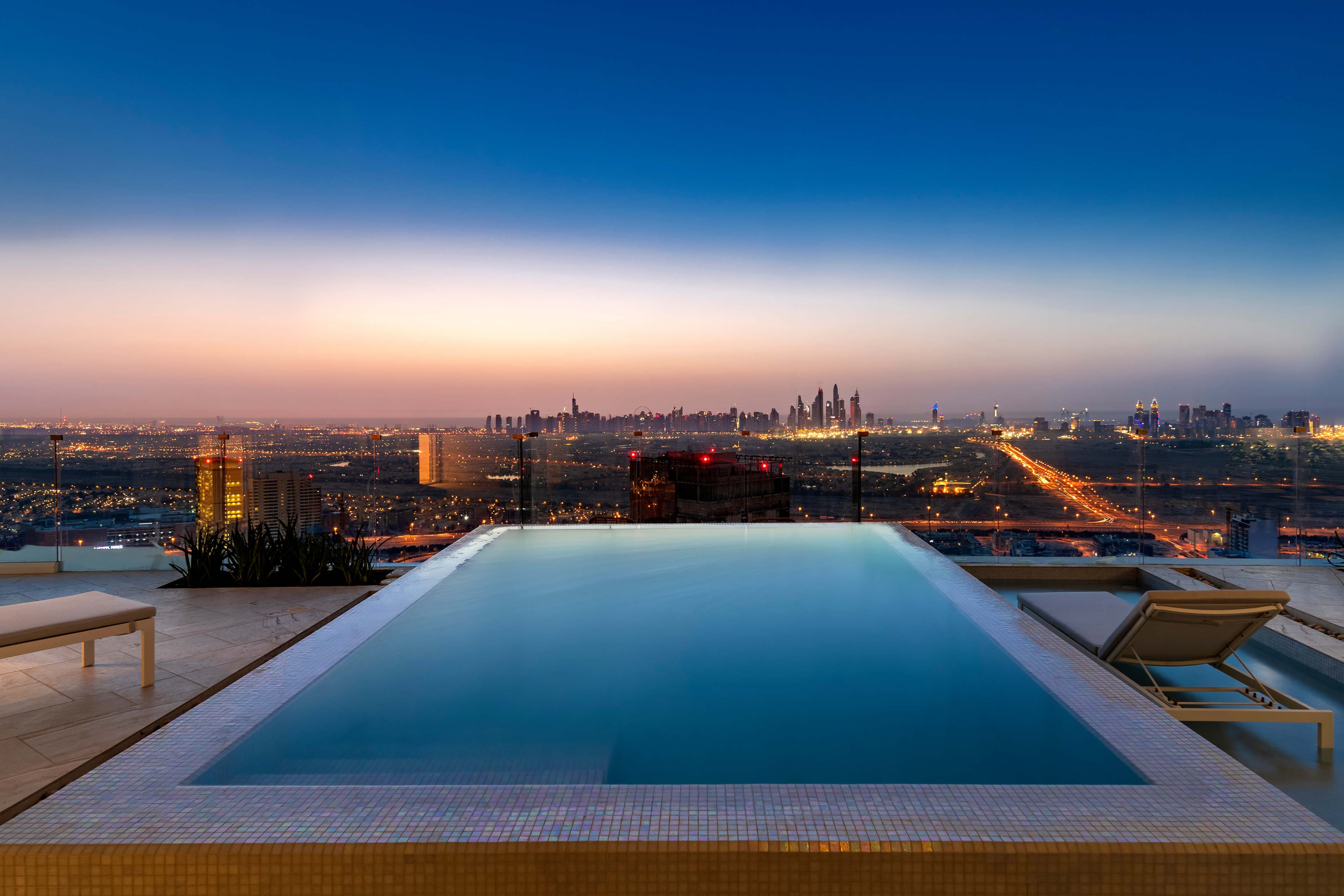 FIVE Jumeirah Village Dubai Ansicht 7