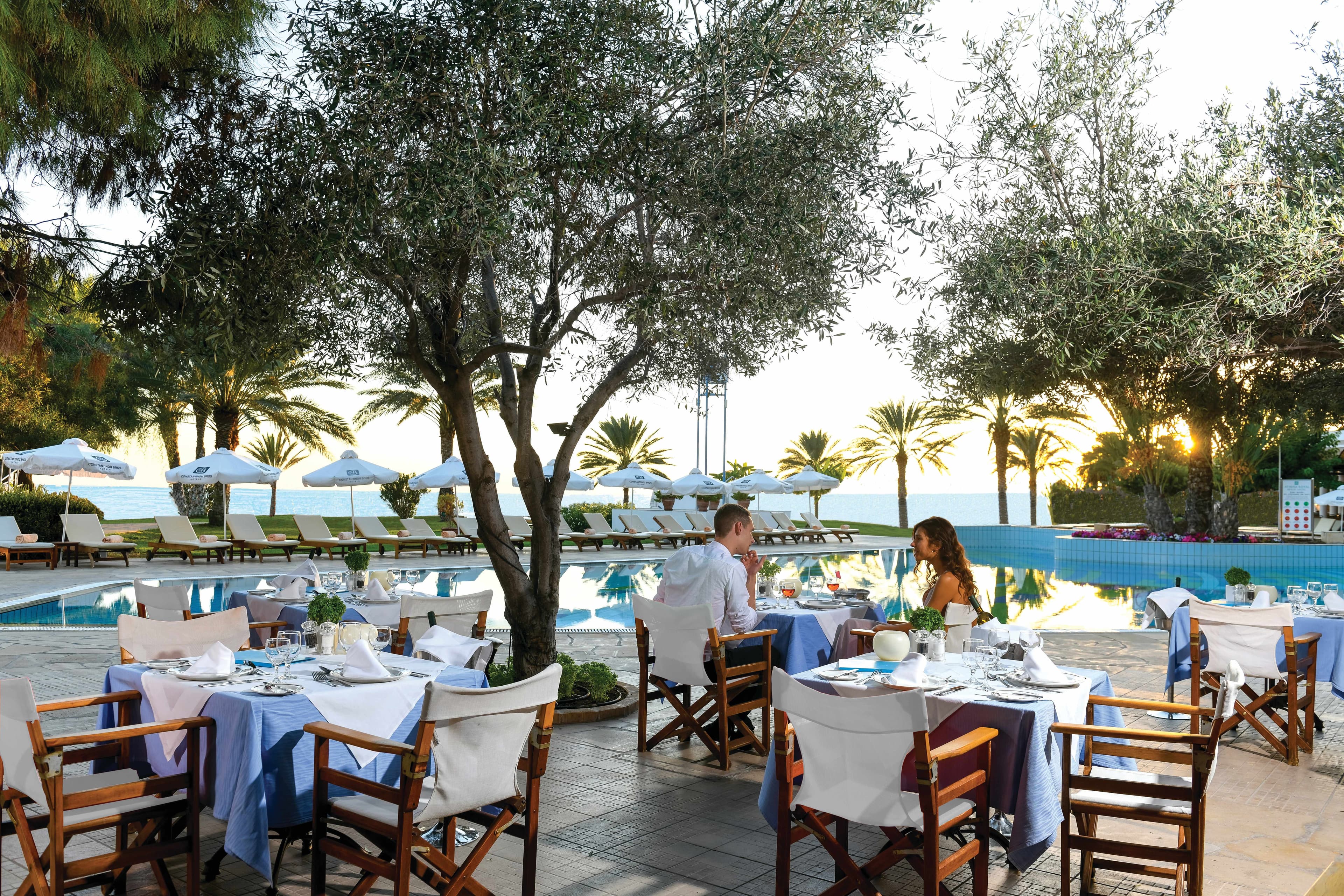 Constantinou Bros Athena Royal Beach Hotel Ansicht 10