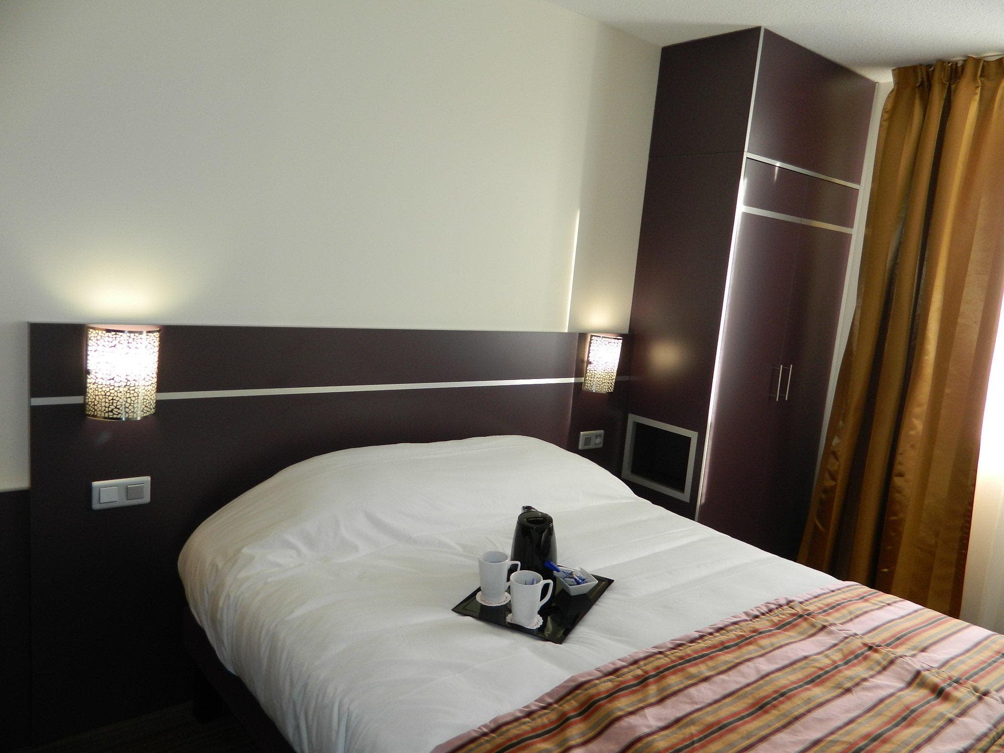 Hotel Arles Plaza Ansicht 2