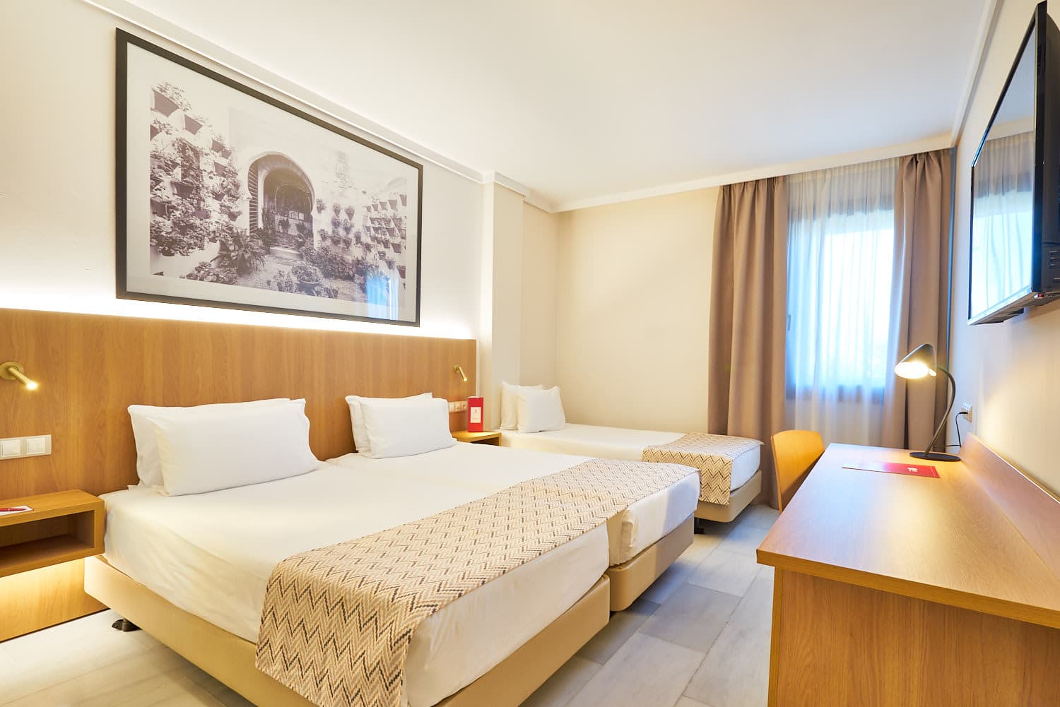 Hotel Exe Ciudad de Córdoba Ansicht 4