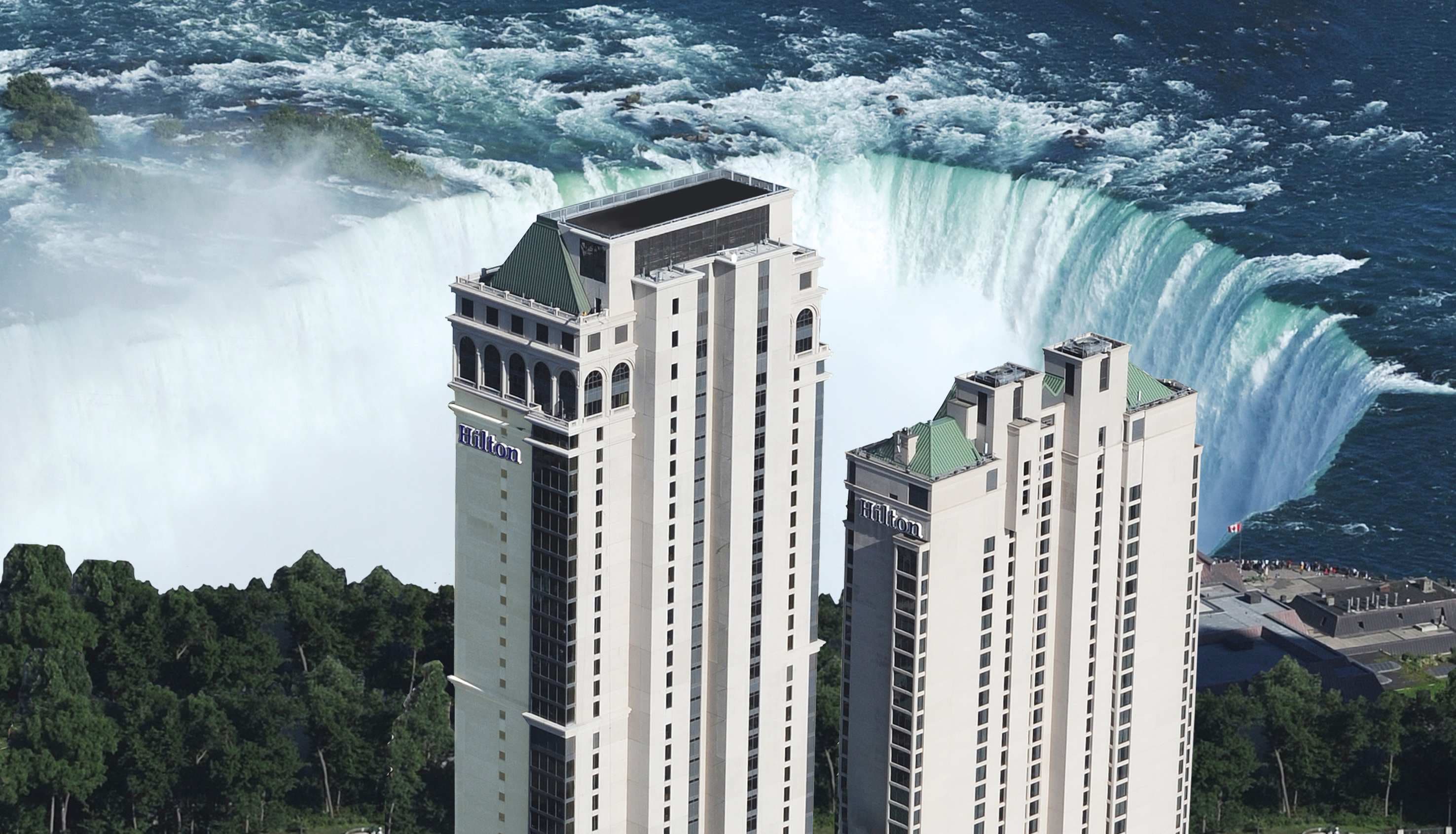 Hilton Niagara Falls / Fallsview Hotel & Suites