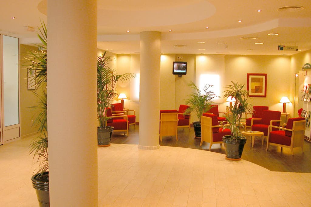 Hotel Ibis Sevilla Ansicht 8