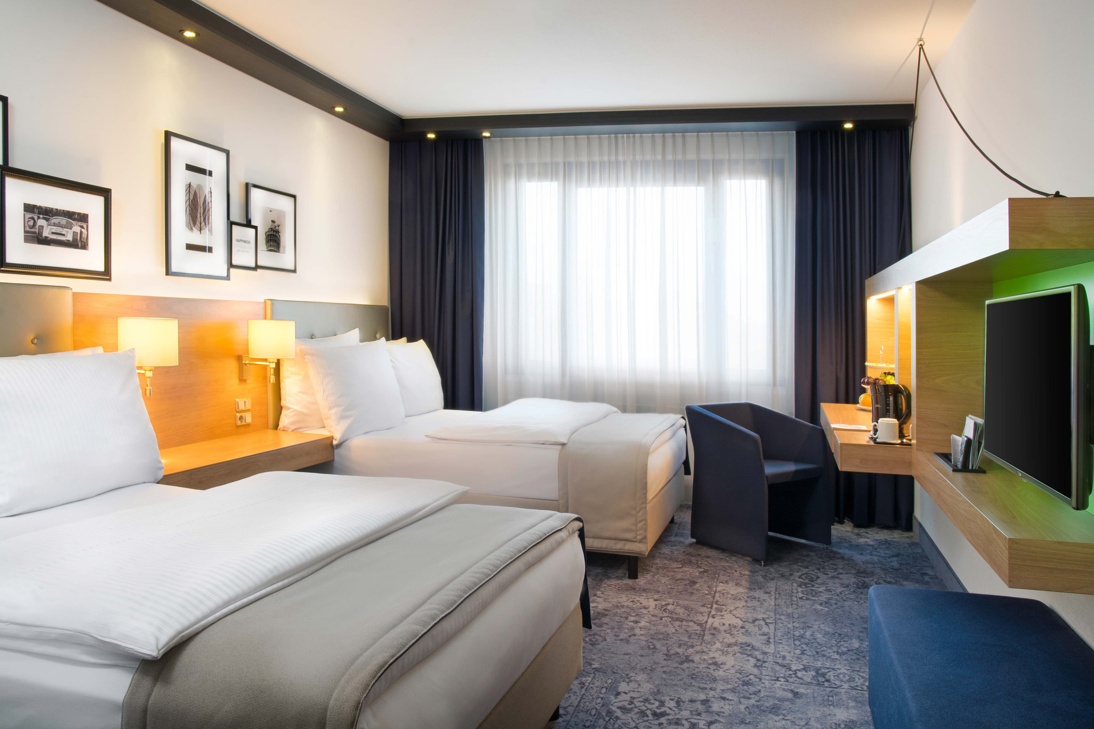 Holiday Inn Stuttgart Ansicht 2