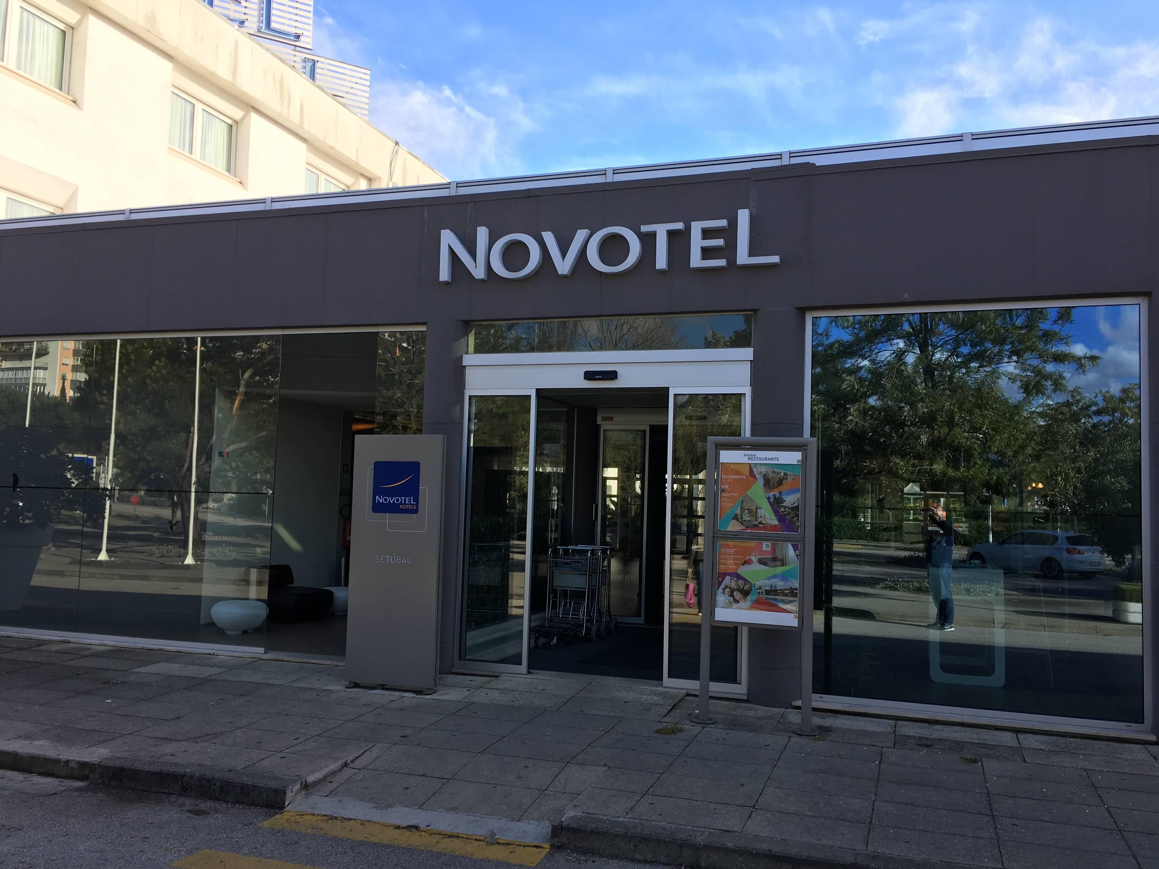 Hotel Novotel Setubal Ansicht 8