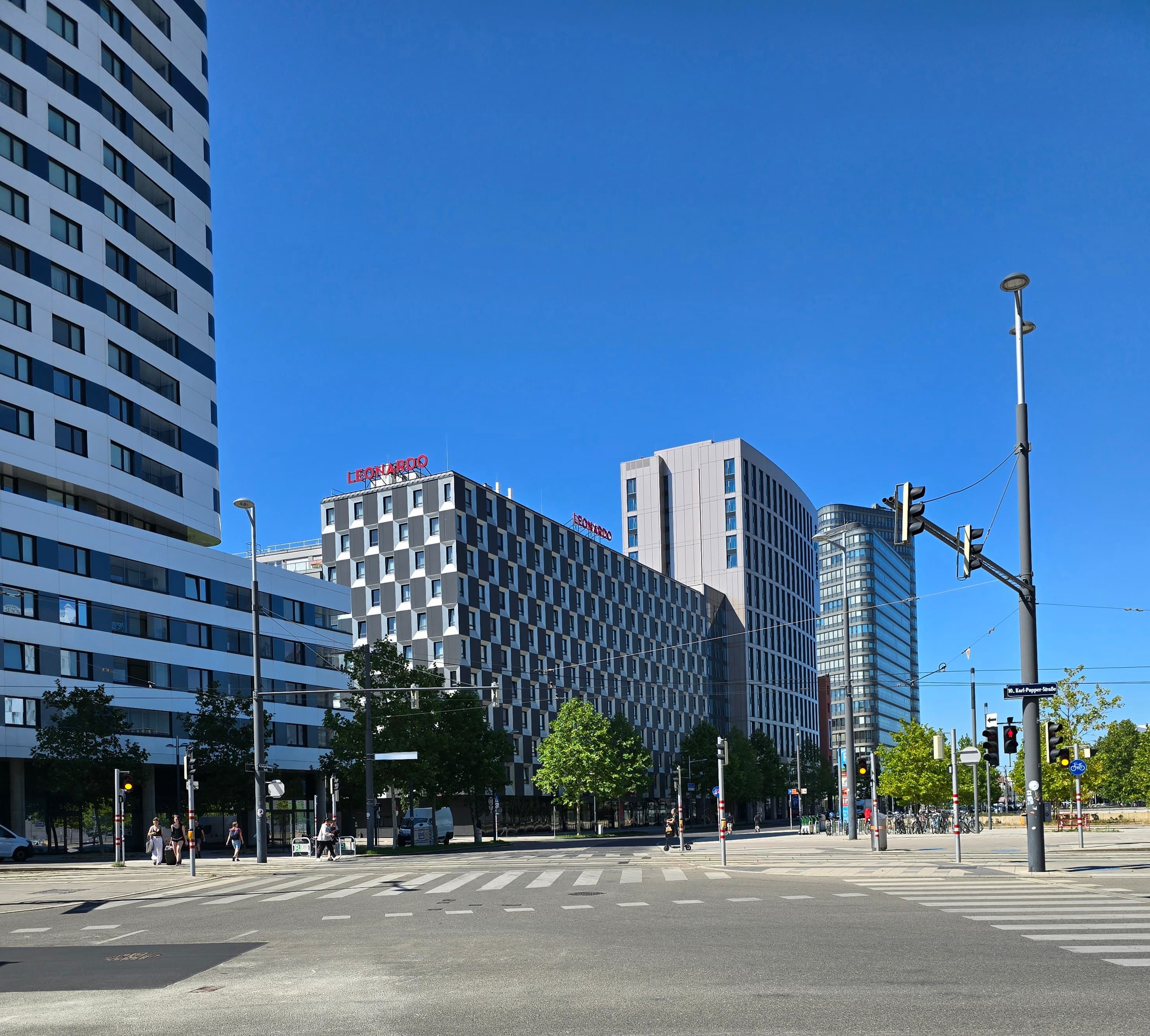 Leonardo Hotel Vienna Hauptbahnhof Ansicht 2