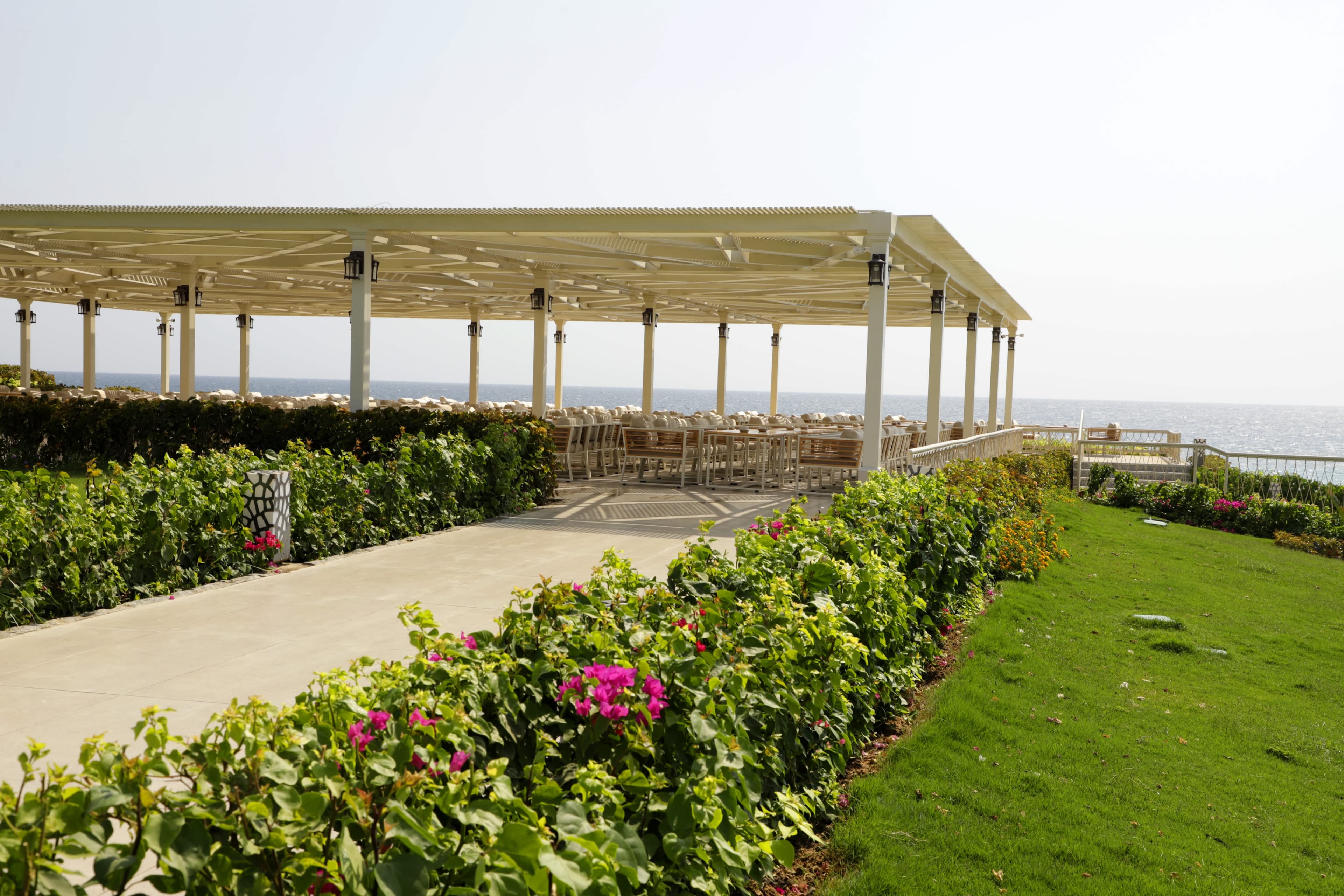 Sirena Beach Resort & Spa Ansicht 2