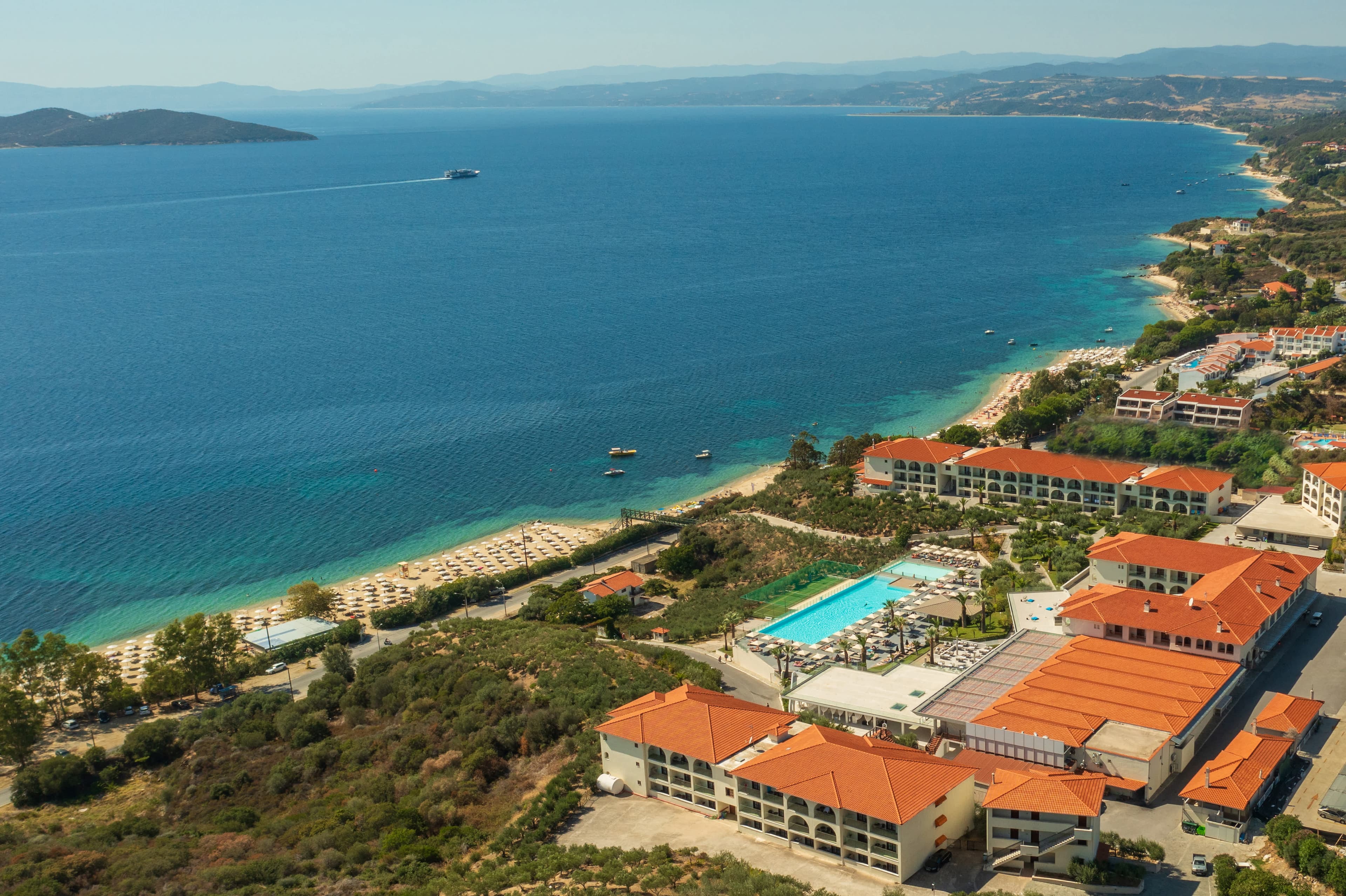 Akrathos Beach Hotel