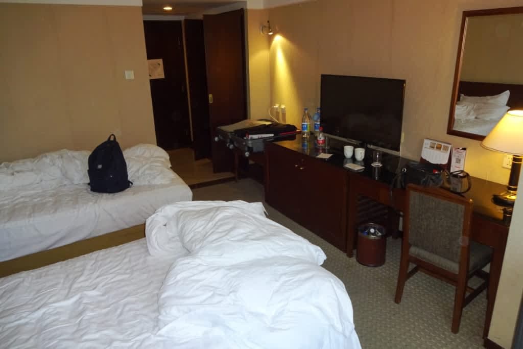 Dong Fang Hotel Beijing Ansicht 3