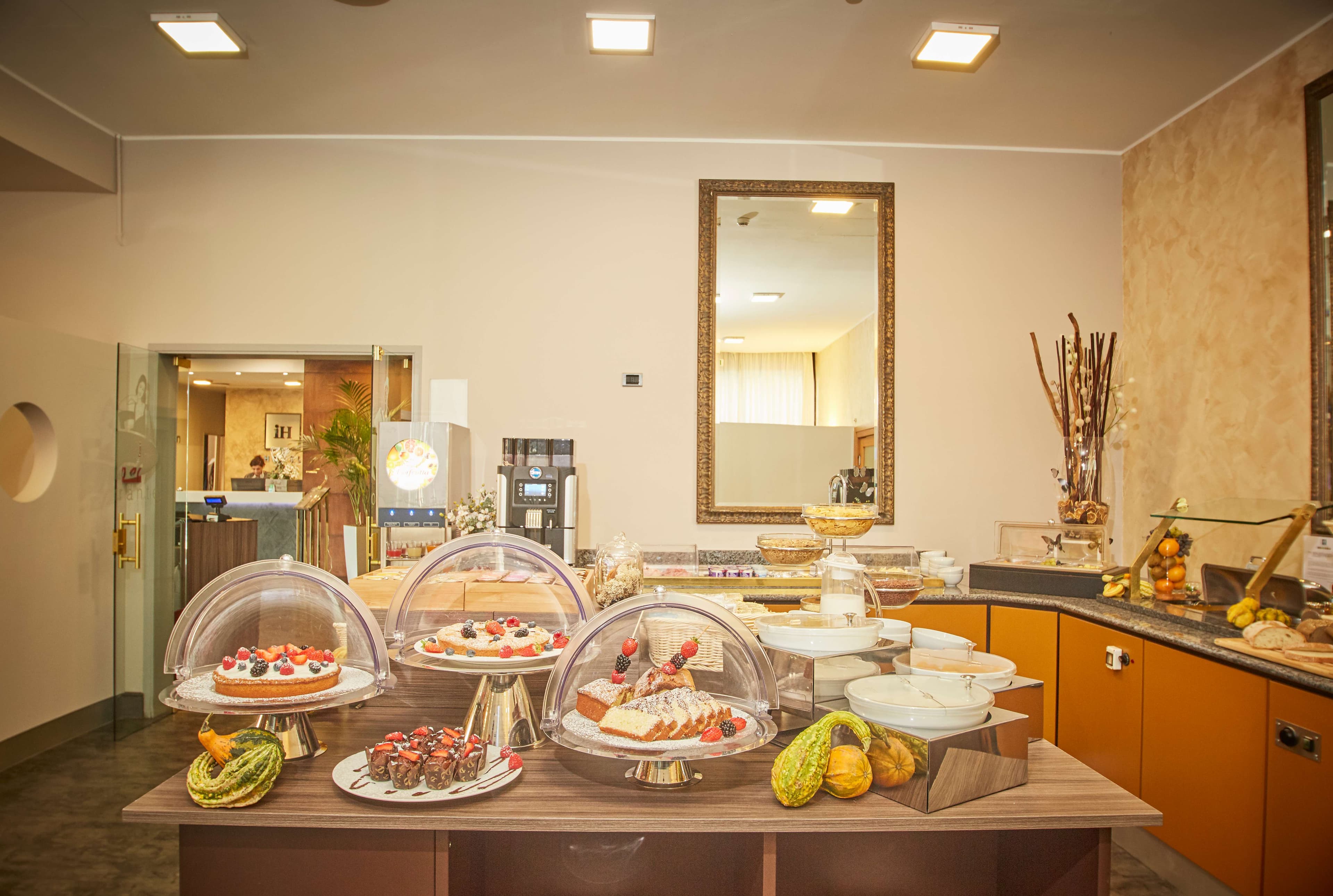 iH Hotels Milano Lorenteggio Ansicht 6