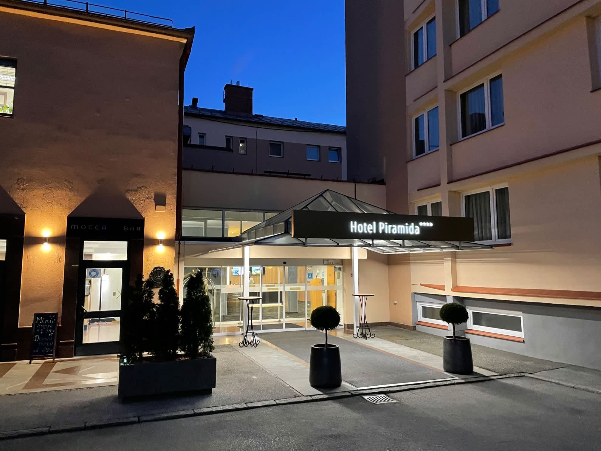 Hotel Piramida