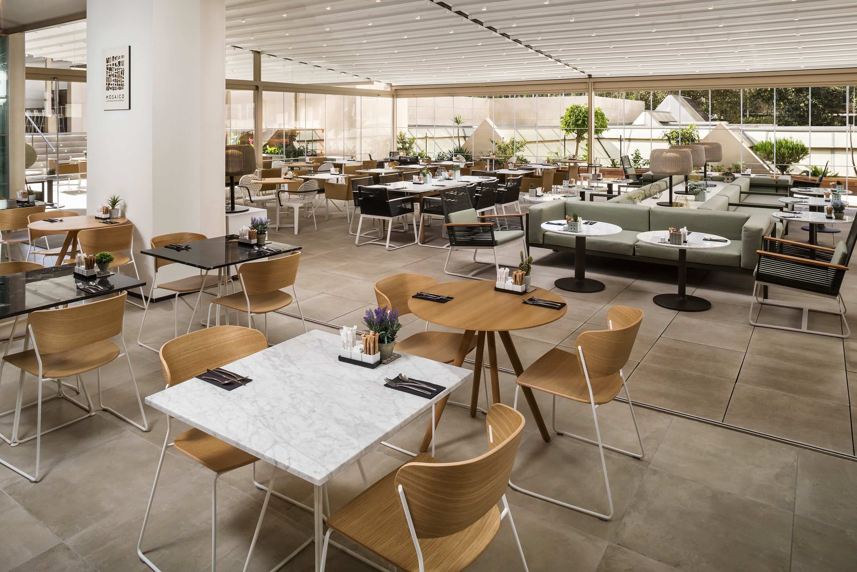 Hotel Meliá Sevilla Ansicht 8