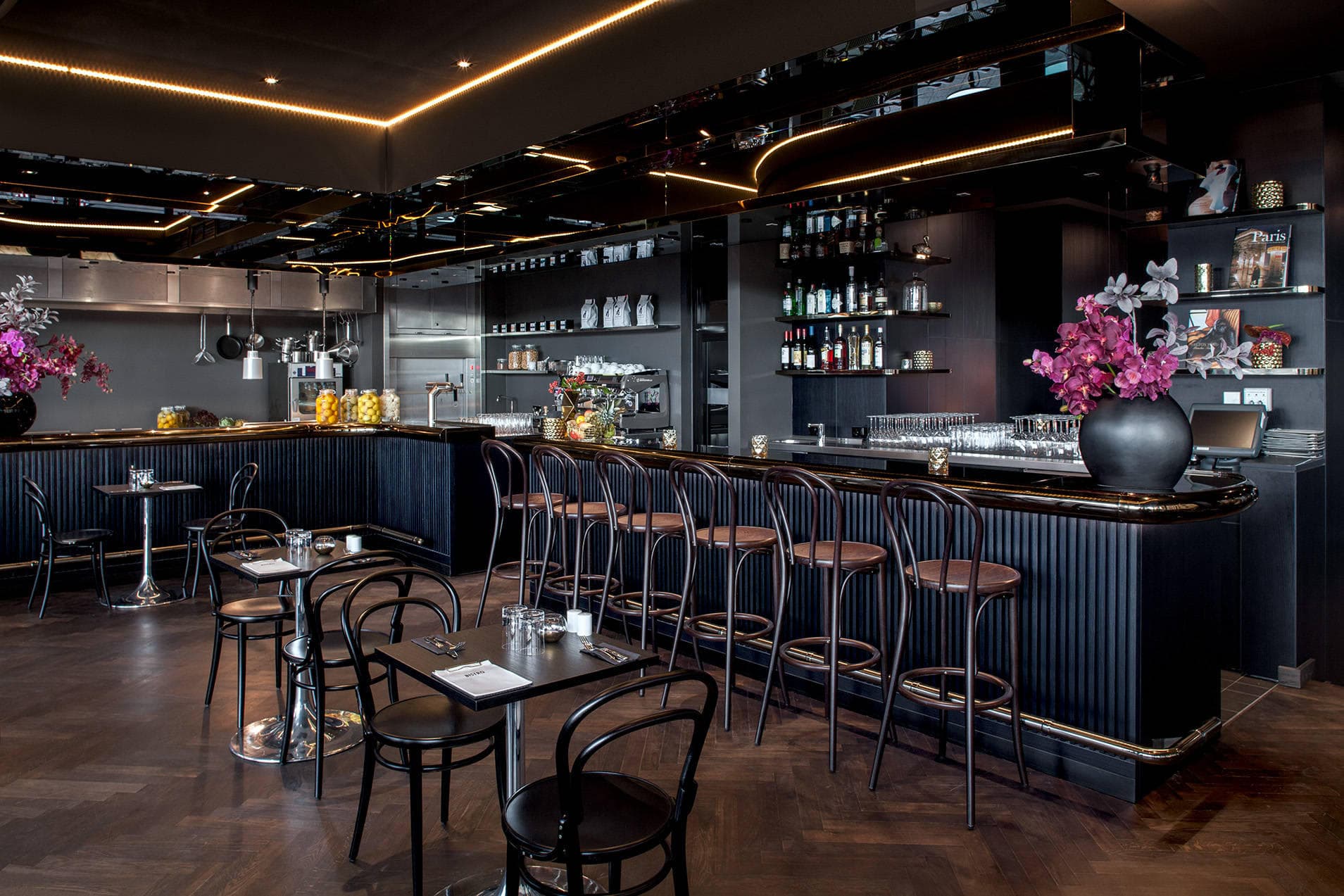 Hotel AMANO Grand Central Ansicht 8