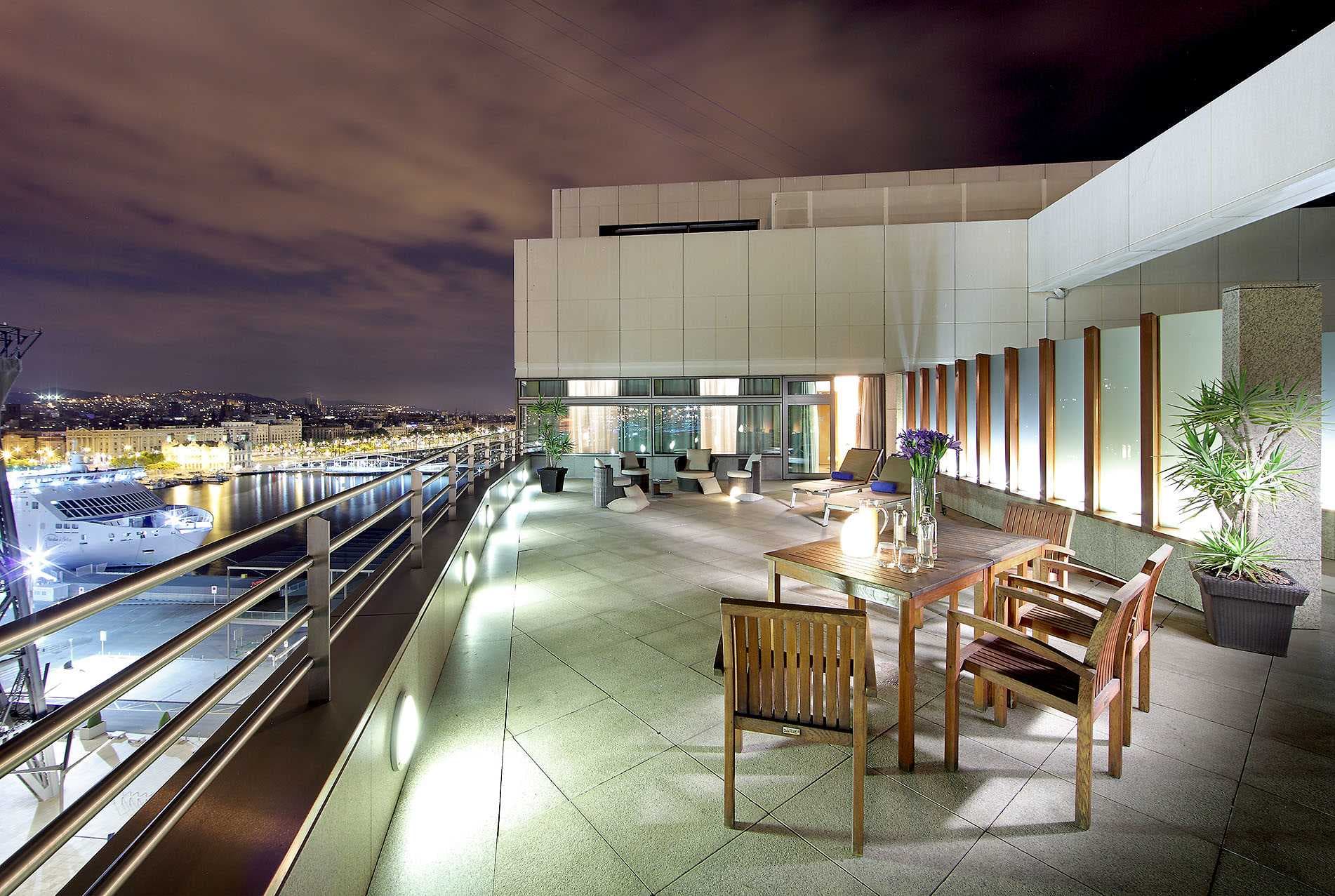 Hotel Eurostars Grand Marina Ansicht 9