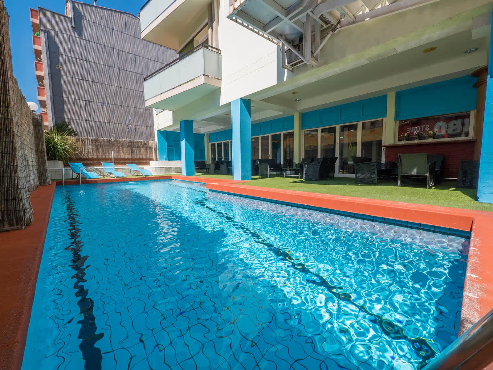 Hotel Golden Sand Ansicht 8