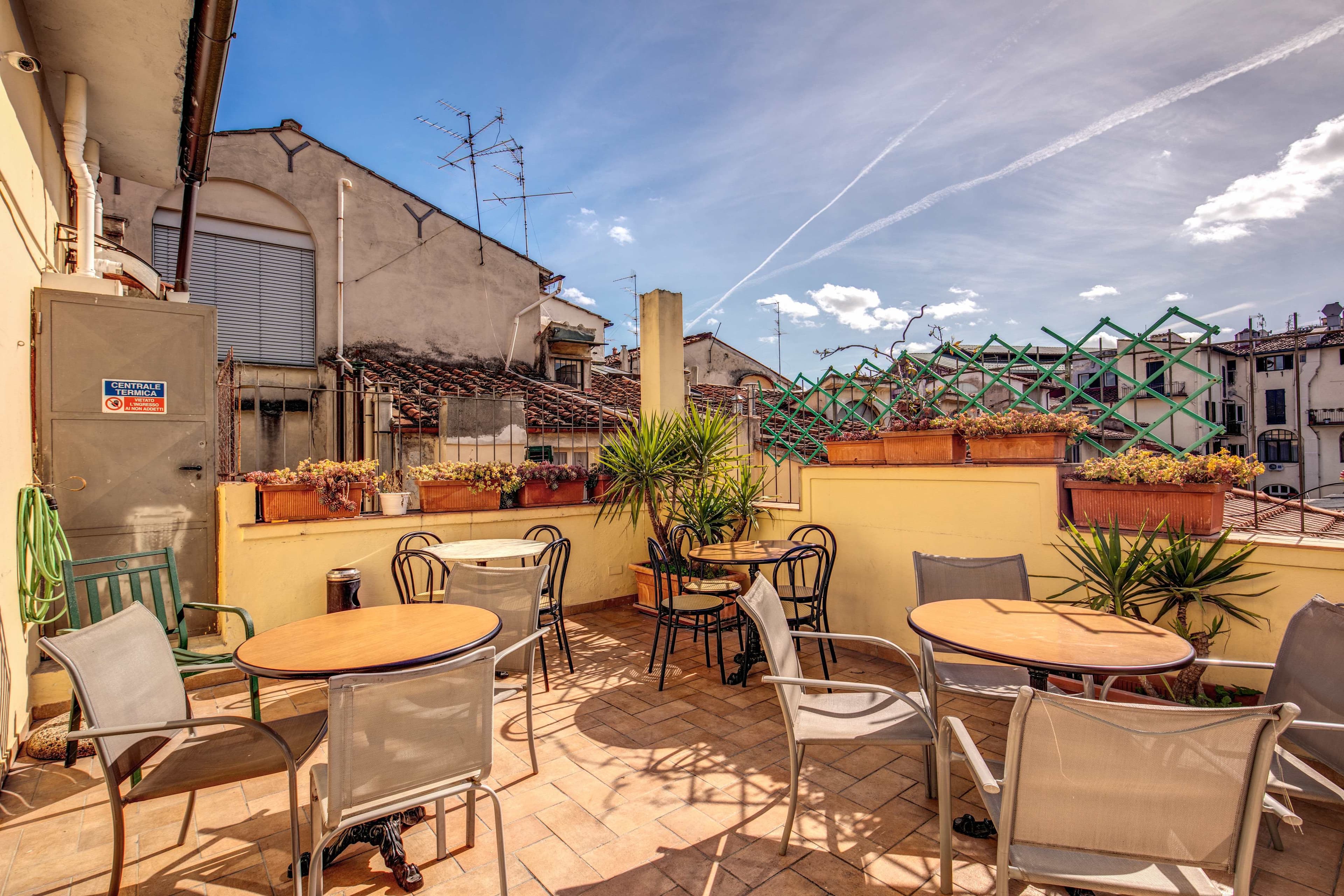 Hotel Basilea Ansicht 2