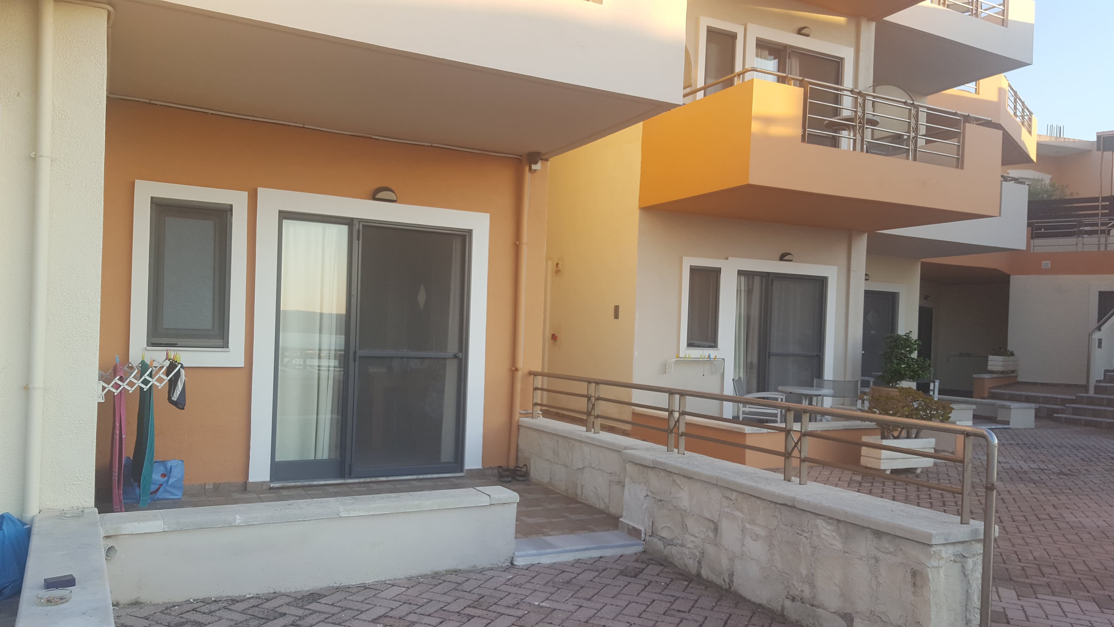 Hotel Sunrise Suites Ansicht 2