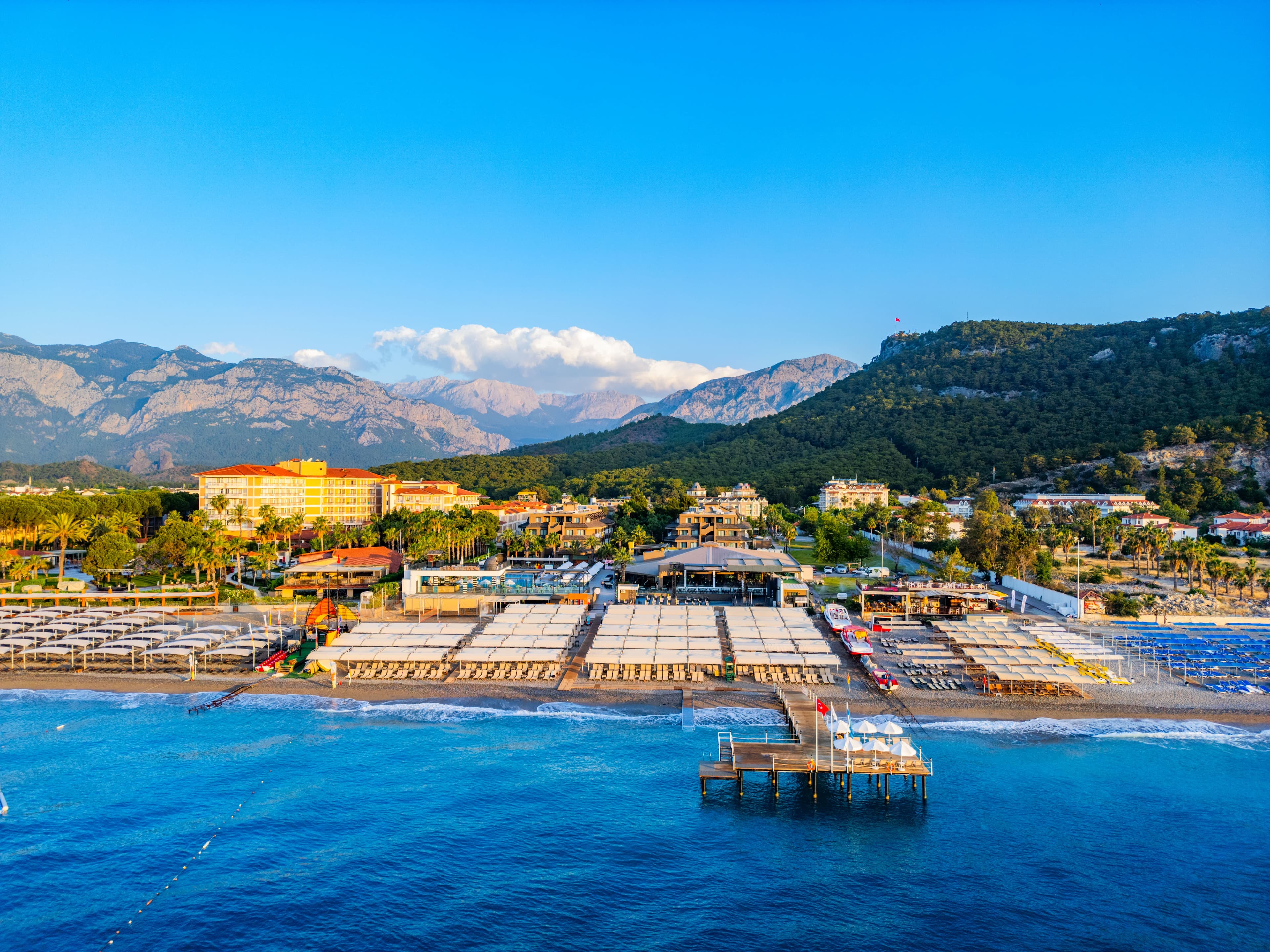 Sailor's Beach Club