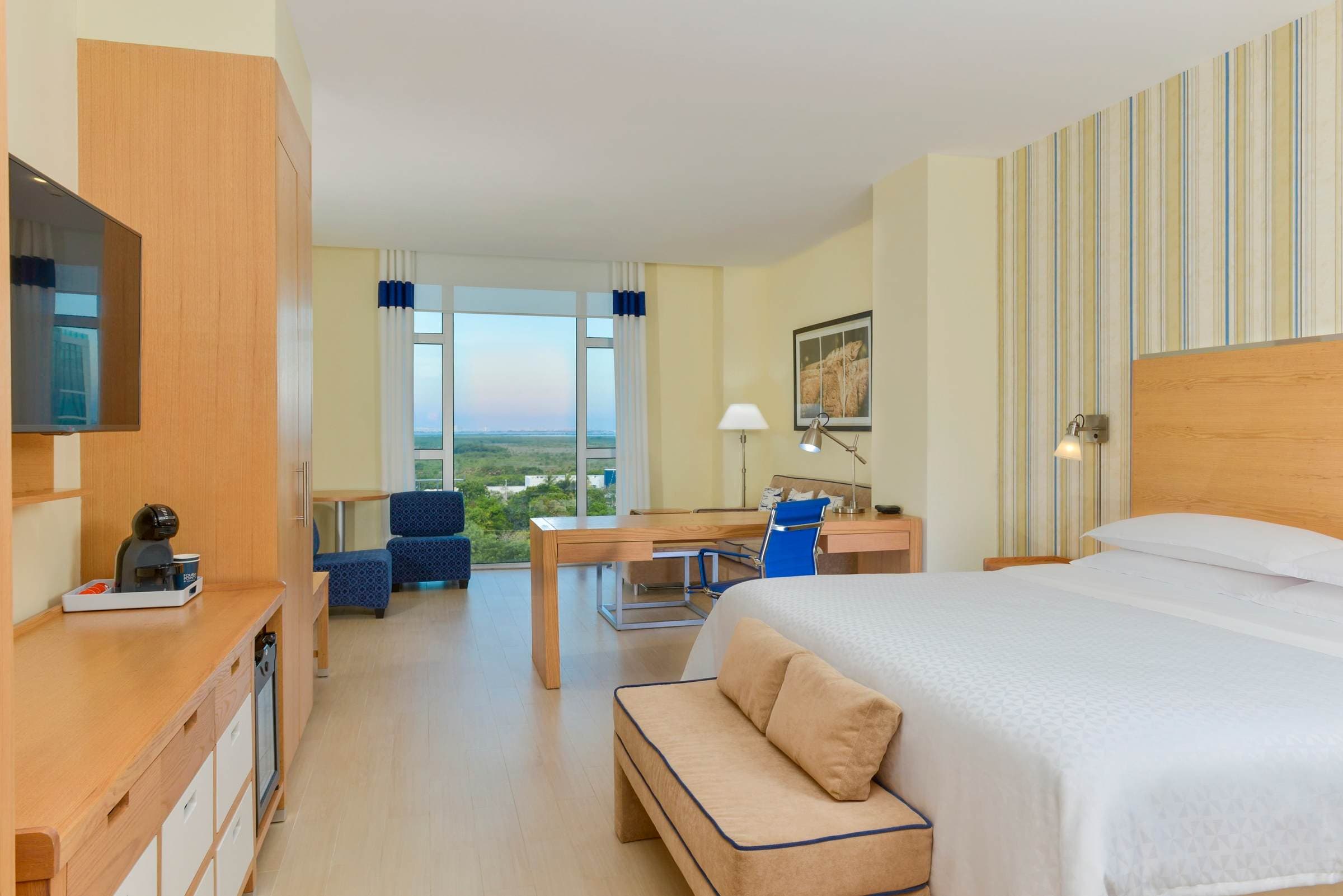 Four Points by Sheraton Cancun Centro Ansicht 3