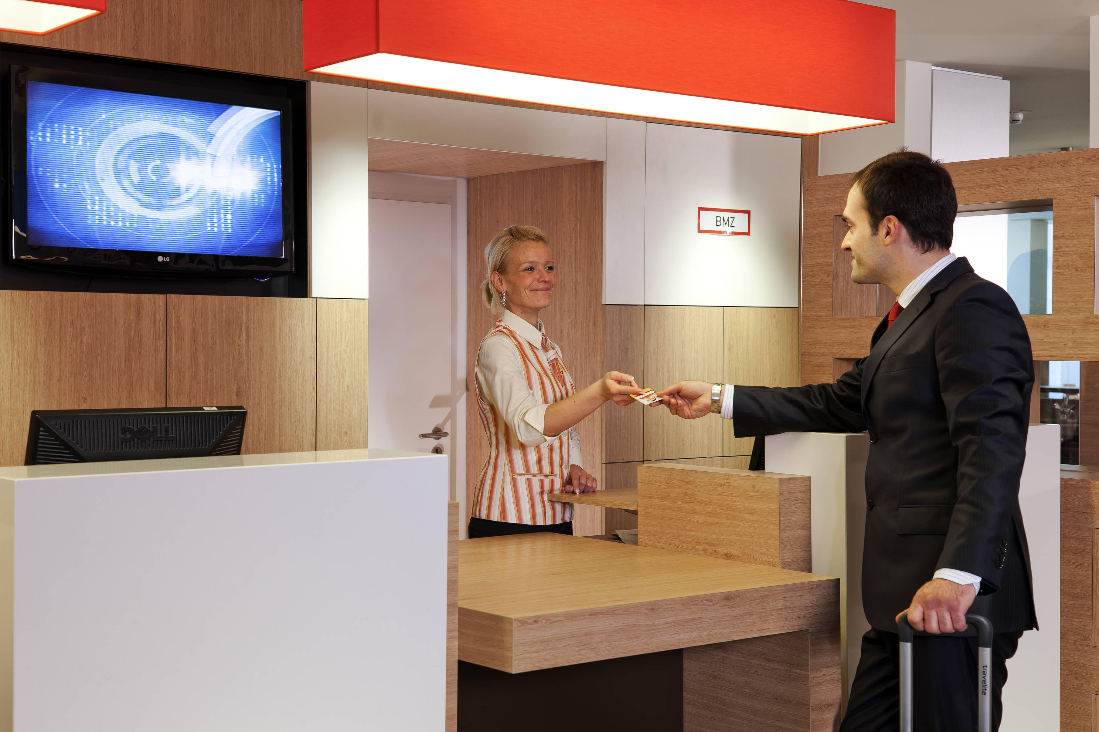 Hotel Ibis Augsburg Hauptbahnhof Ansicht 7
