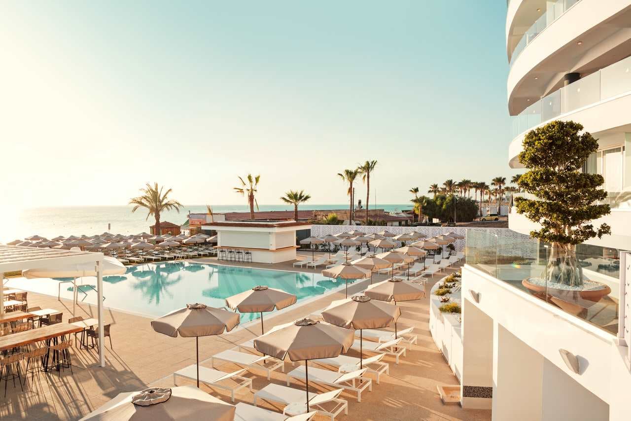 Coral Suites & Spa