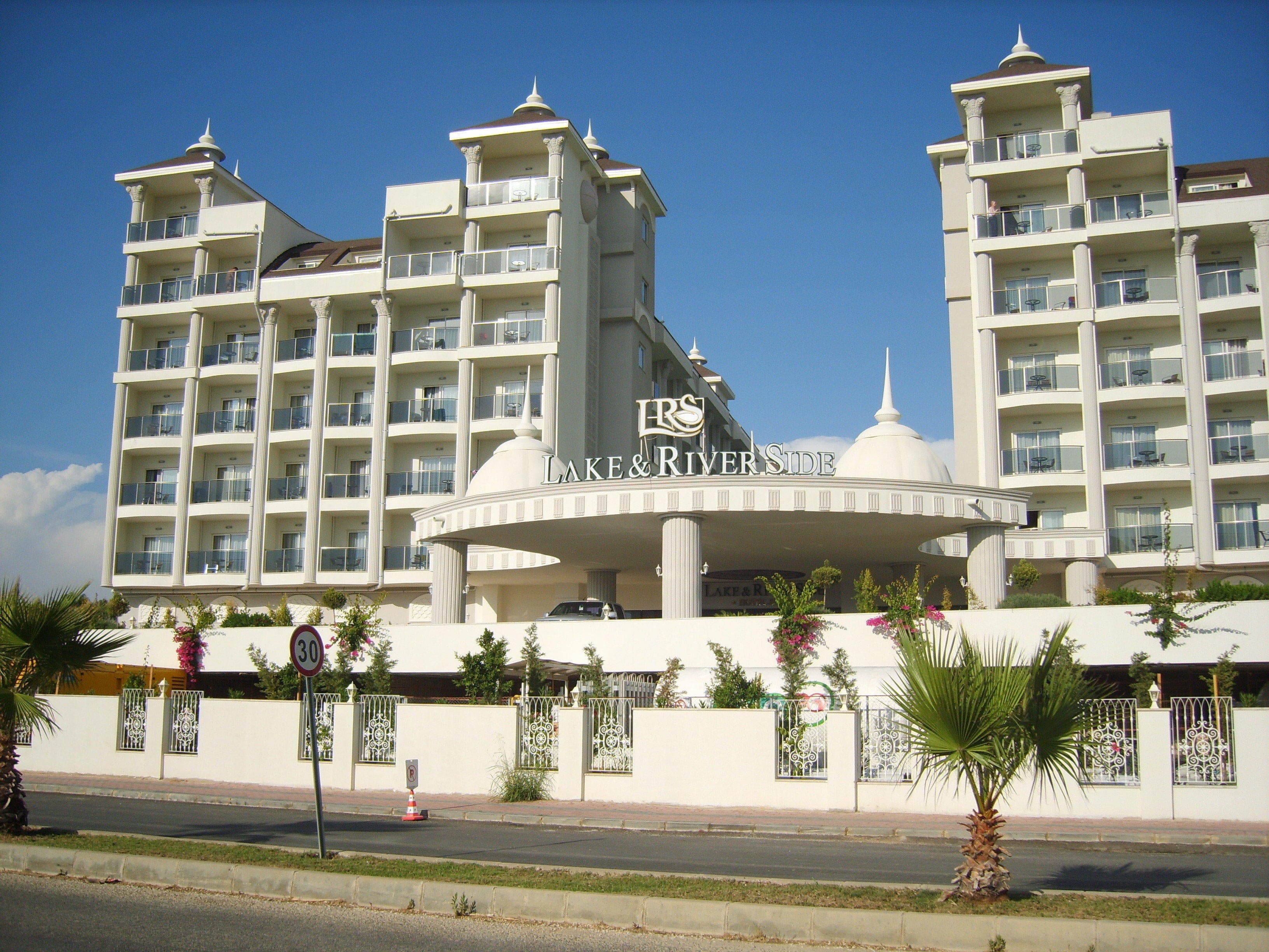 LRS Lake & River Side Hotel & Spa Ansicht 10