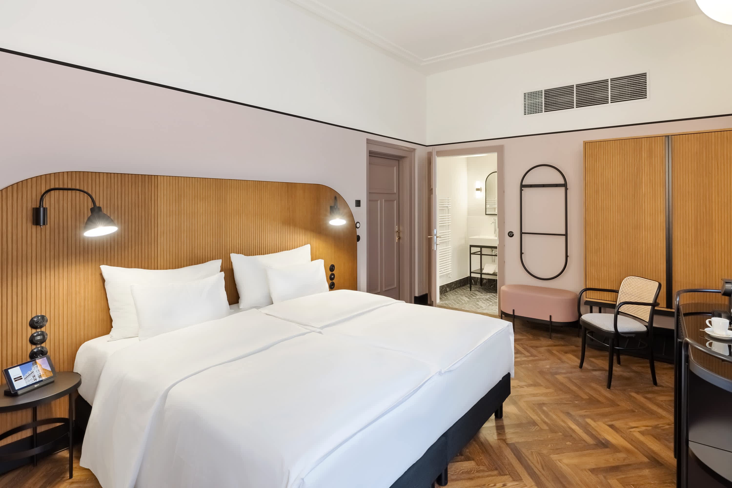 Hotel Astoria Vienna, Curio Collection by Hilton Ansicht 5