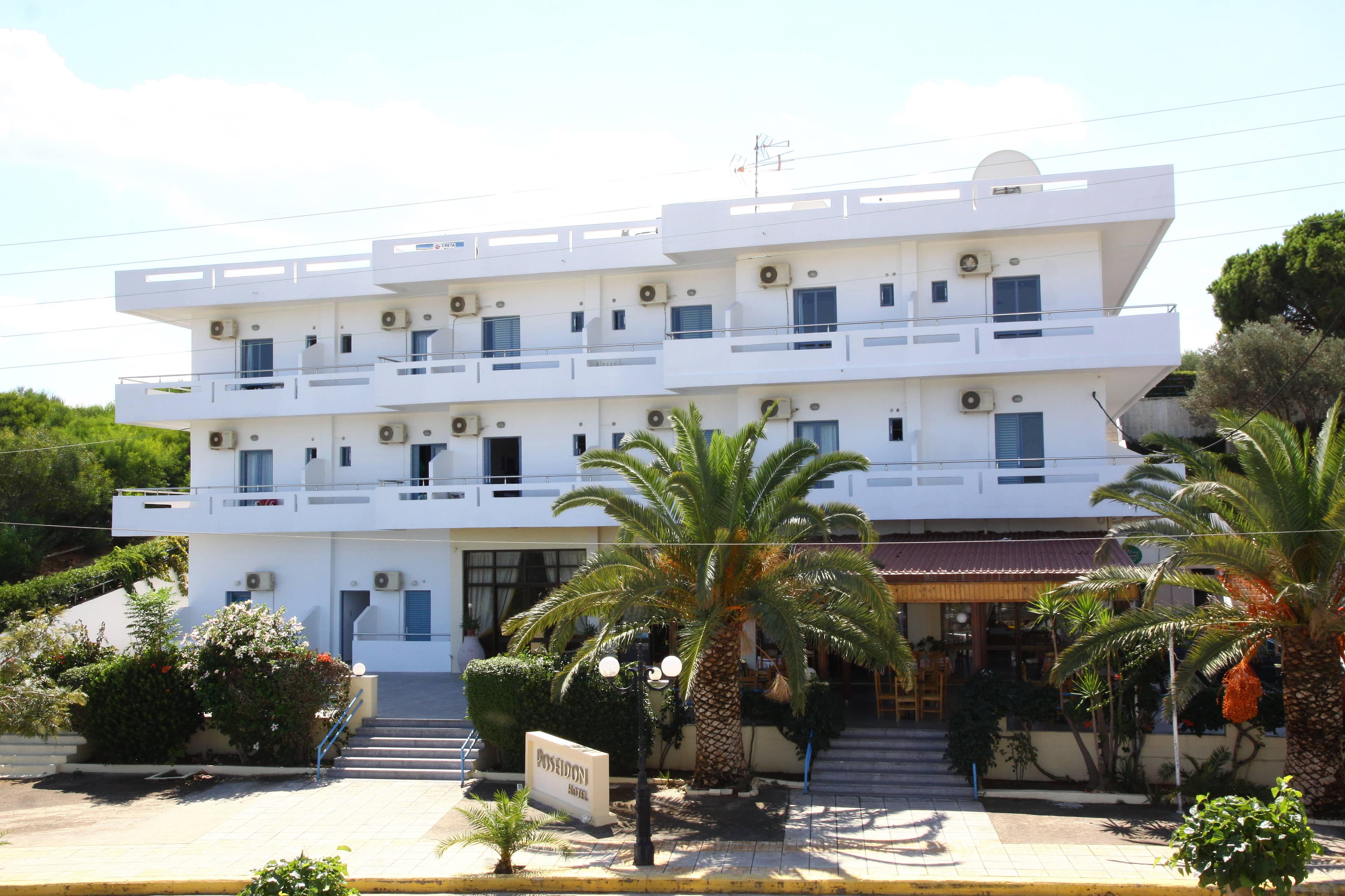Hotel Poseidon Ansicht 2