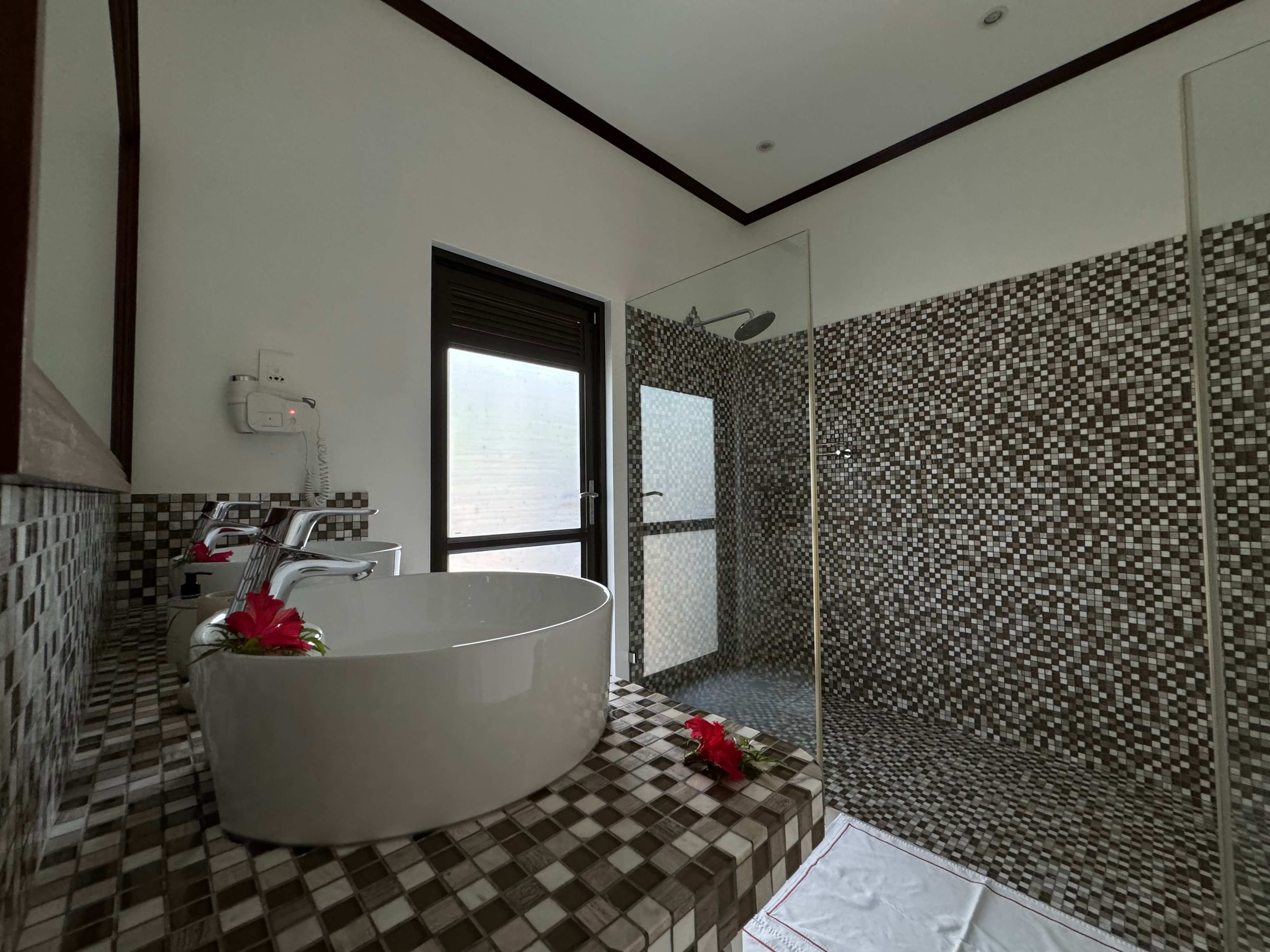 Les Lauriers Eco Hotel & Restaurant Ansicht 4